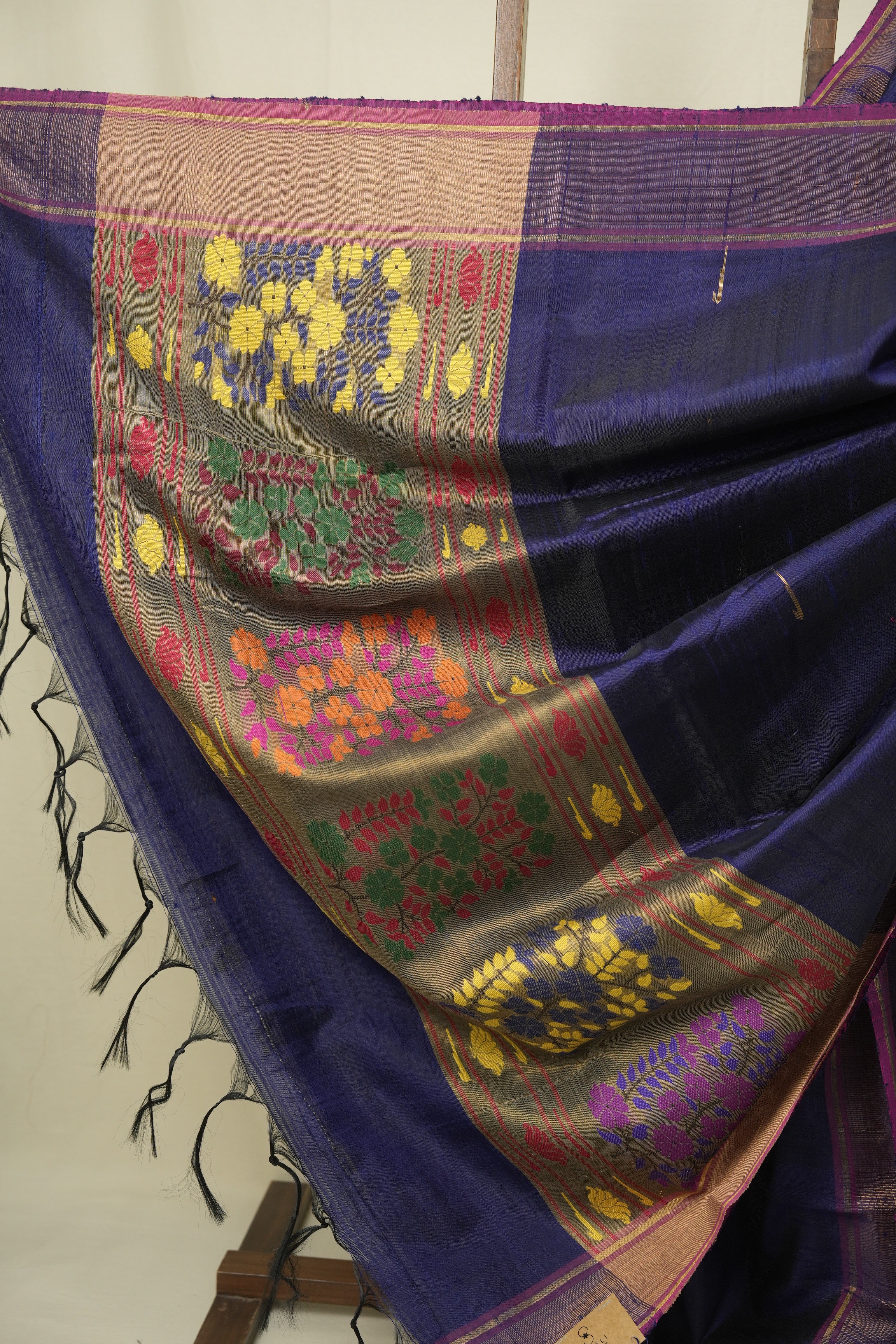 Navy Blue Raw Silk Saree - SRNBRSS1072