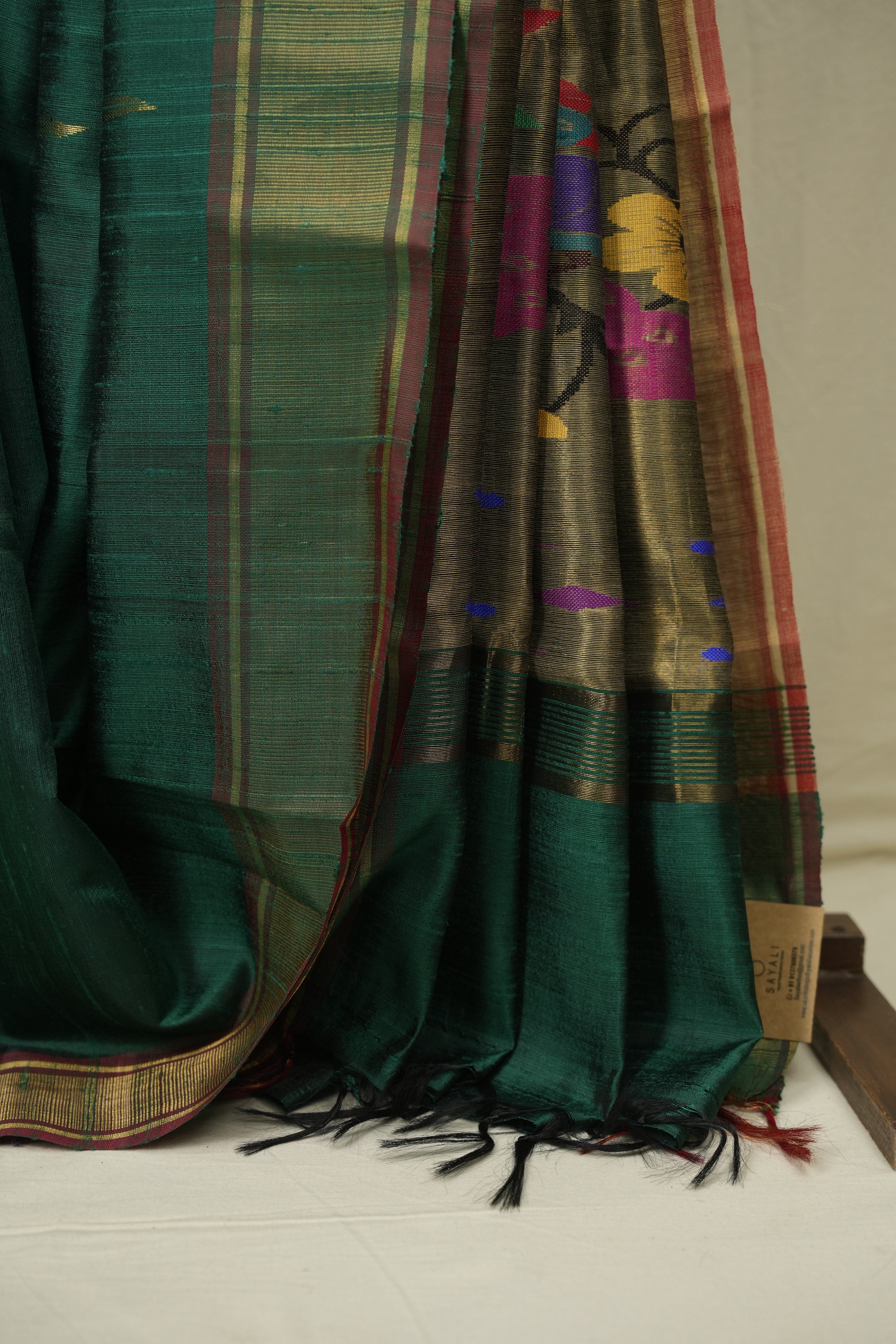 Bottle Green Raw Silk Saree - SRBGRSS1074