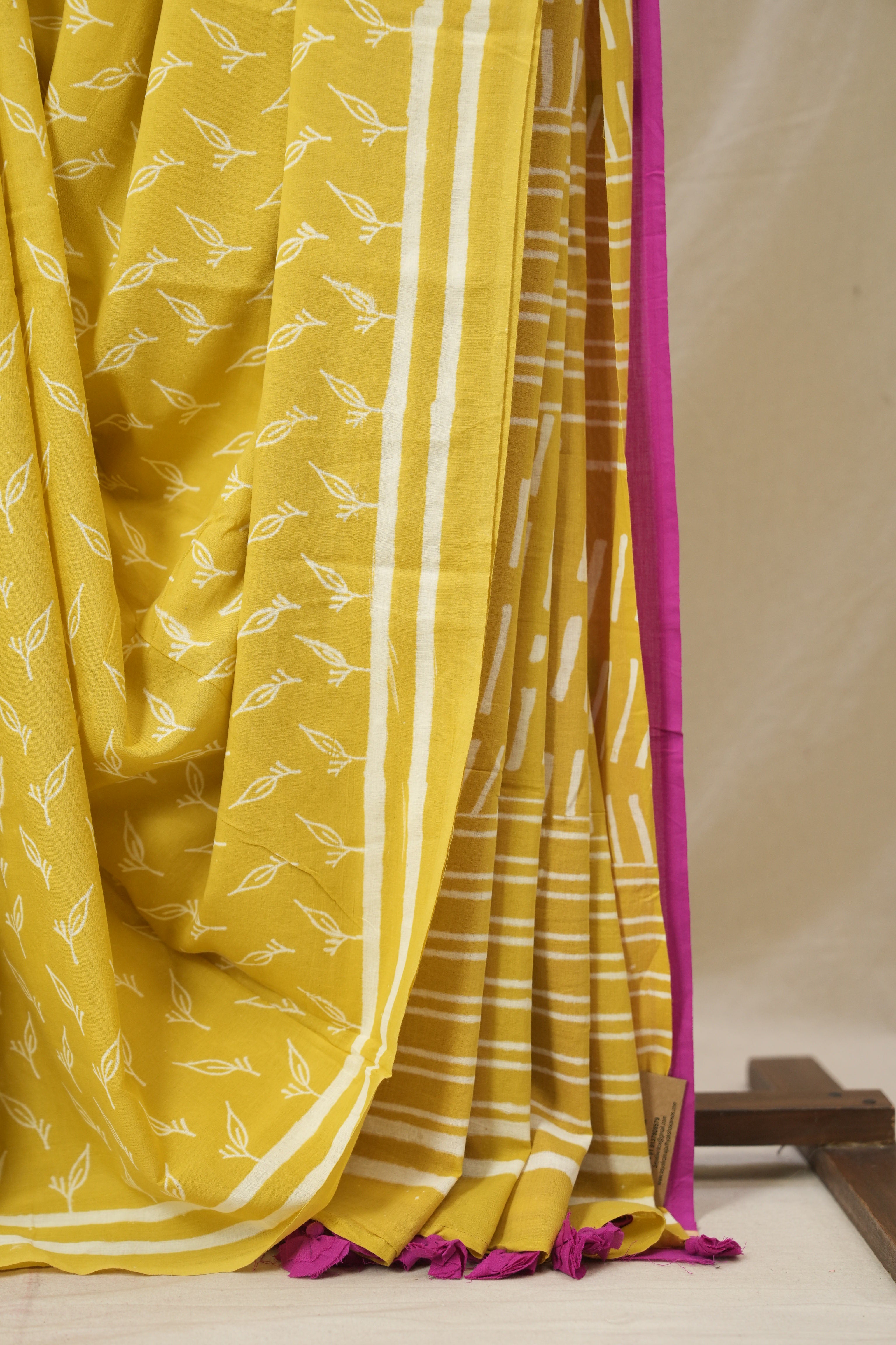 Mustard HBP Cotton Saree - SRMCS3371