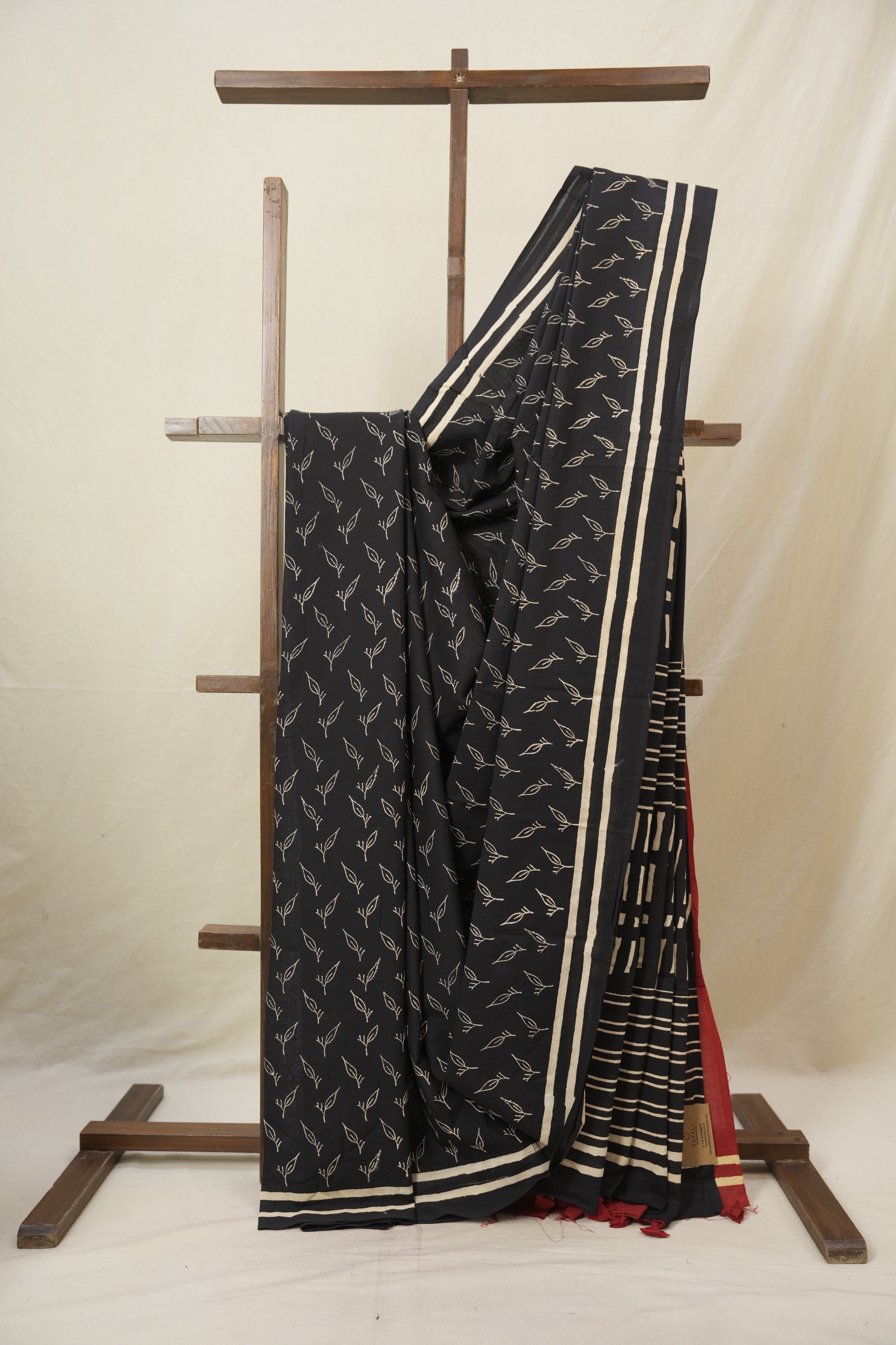 Black HBP Cotton Saree - SRBCS3373