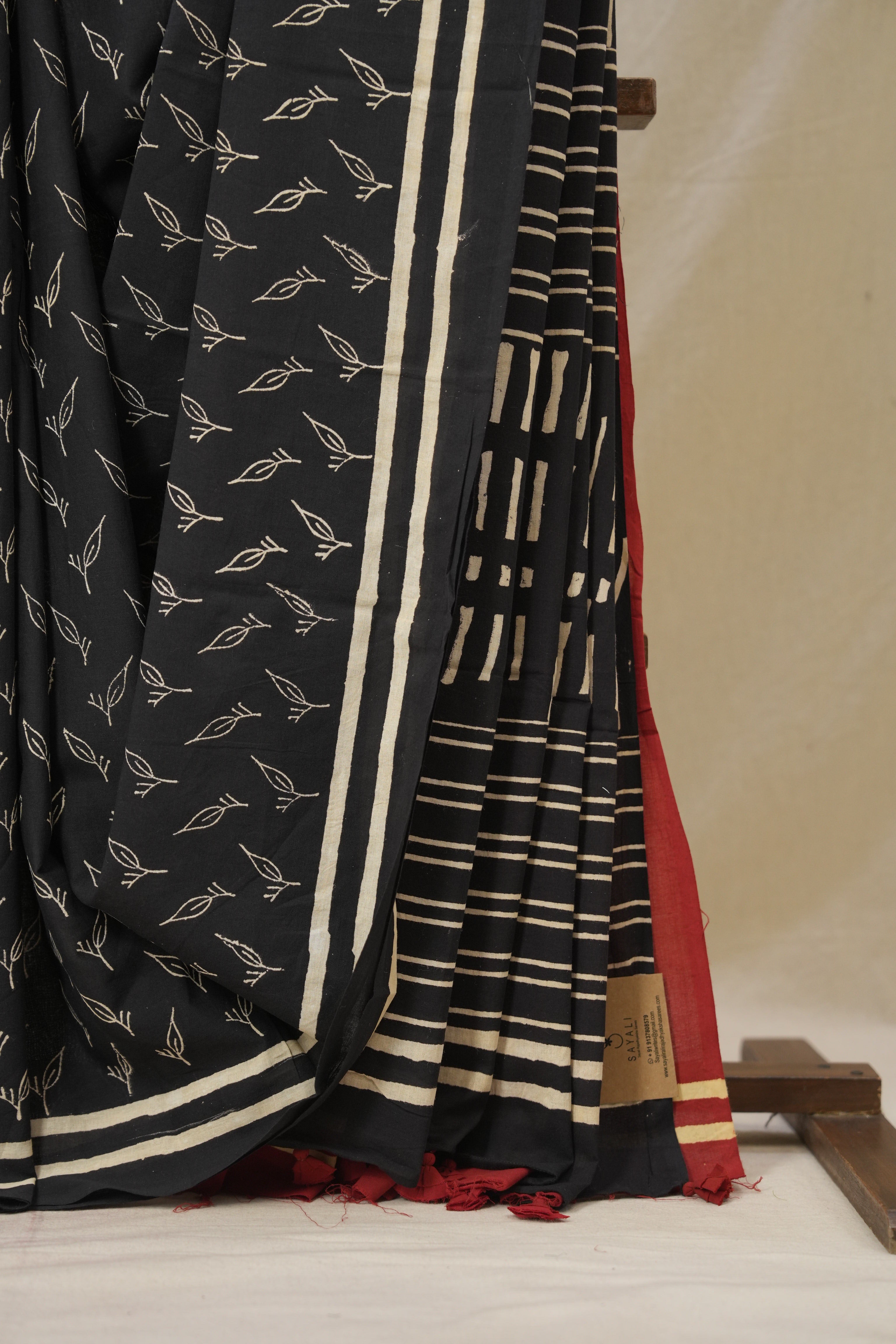 Black HBP Cotton Saree - SRBCS3373
