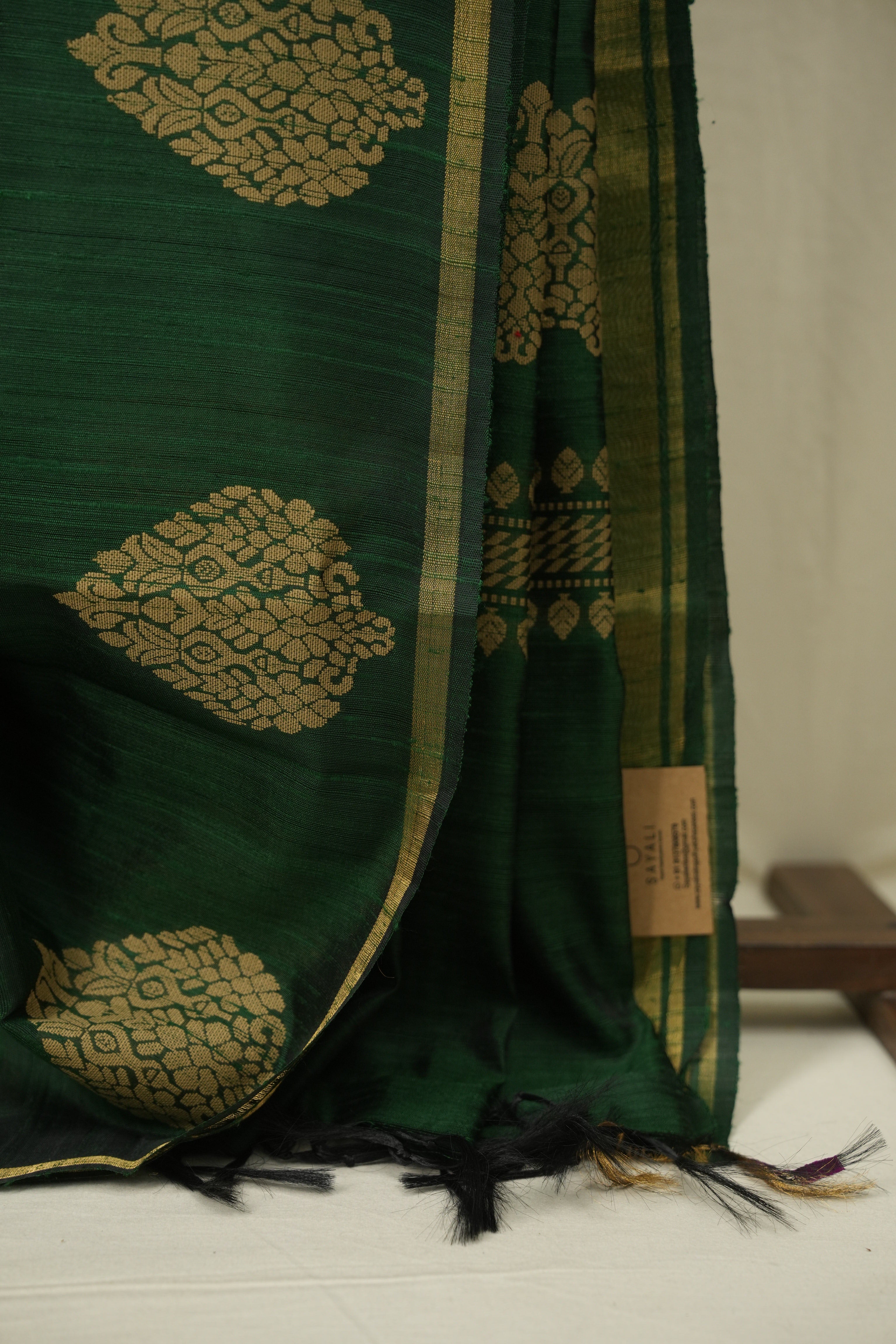 Green Raw Silk Saree - SRGRSS1080