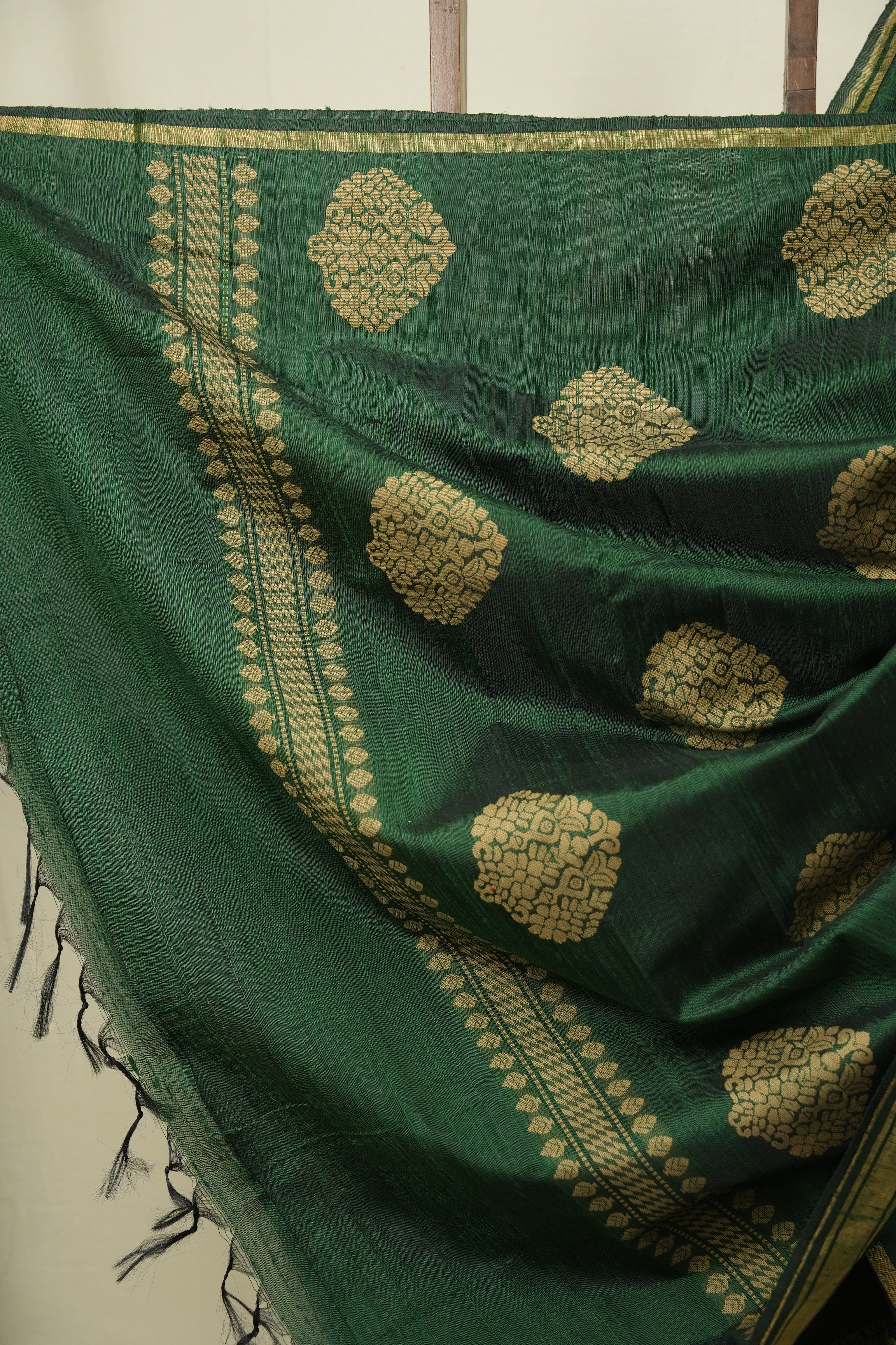 Green Raw Silk Saree - SRGRSS1080