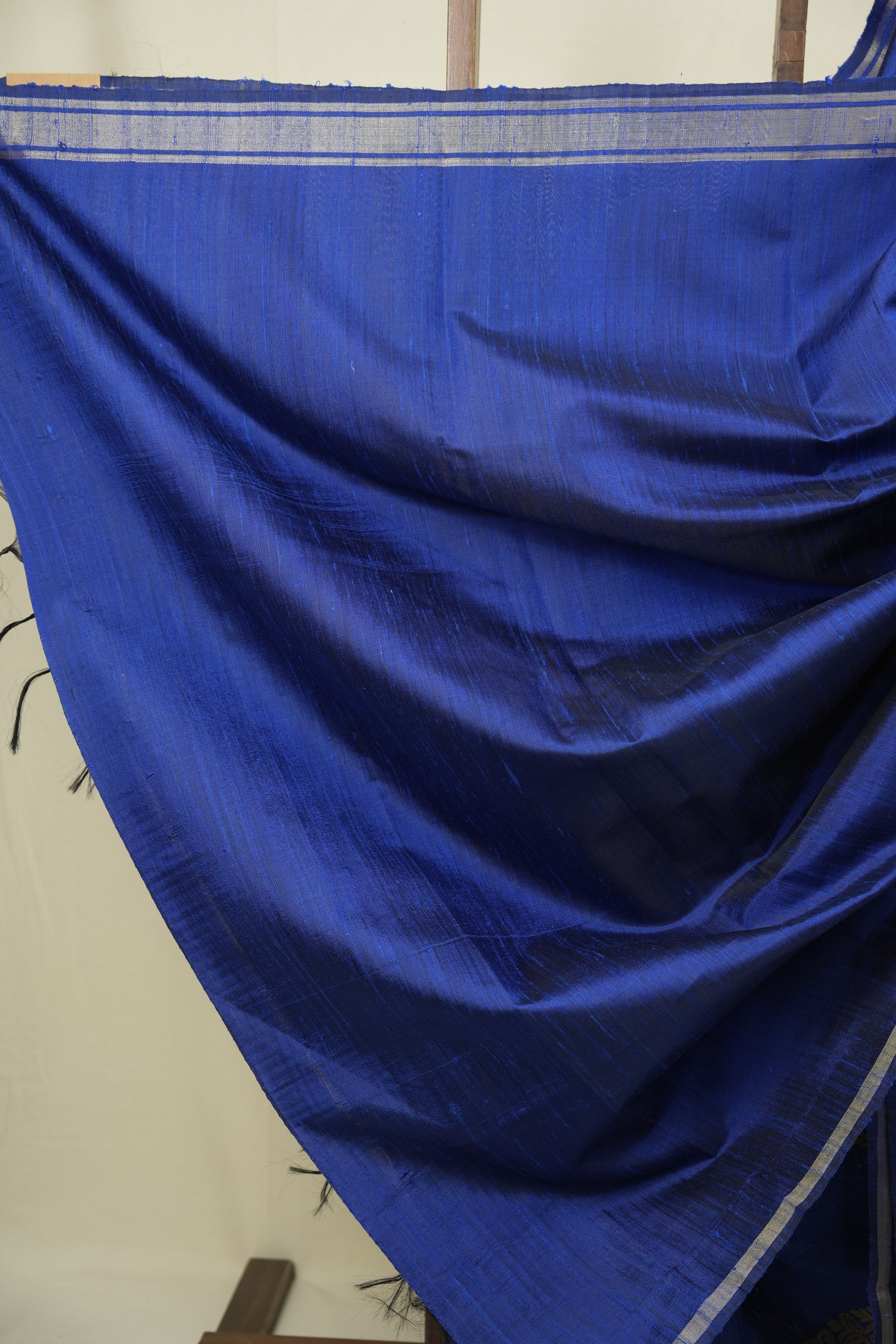 Navy Blue Raw Silk Saree - SRNBRSS1083