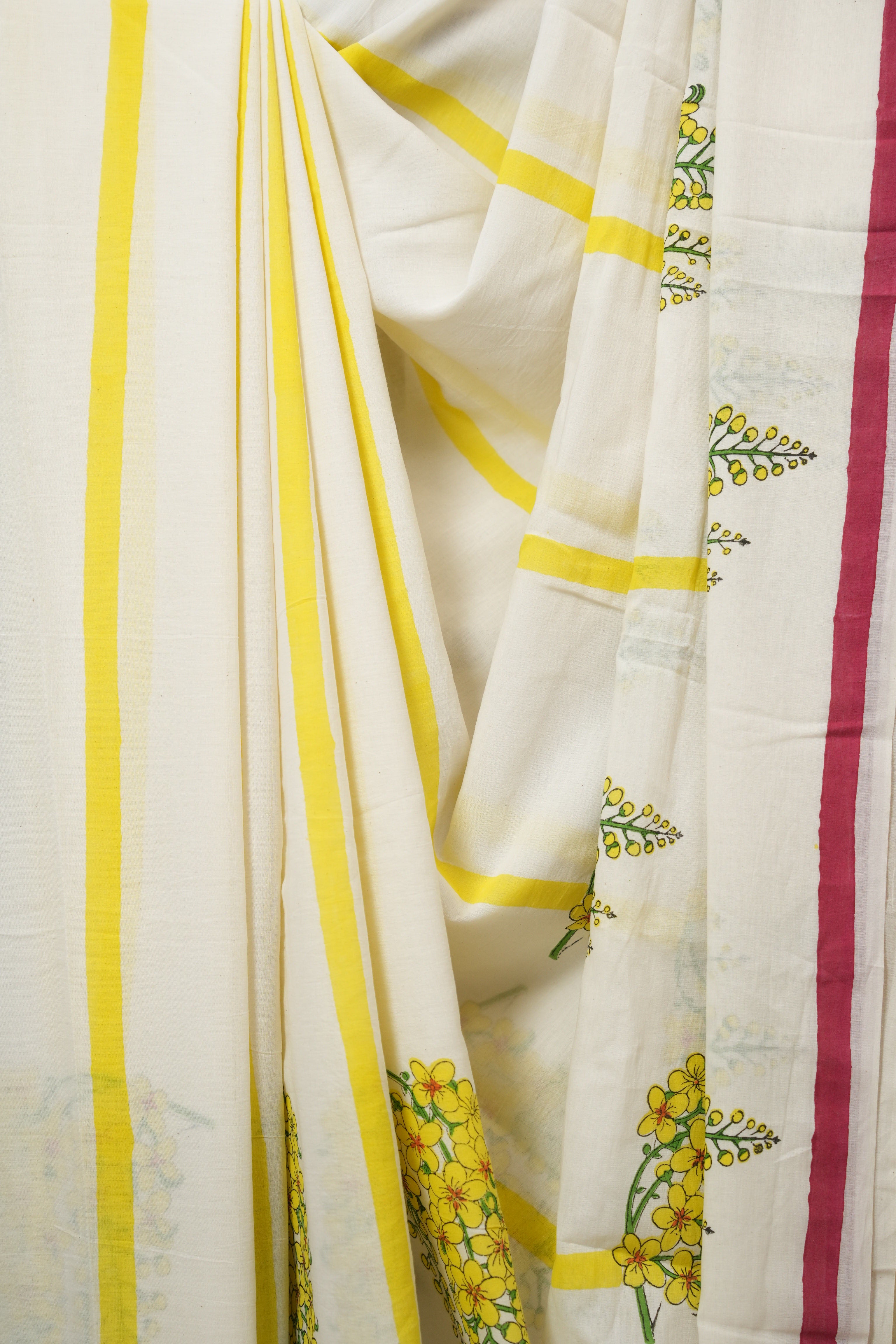 Off White HBP Signature Cotton Saree - SROWSCS26