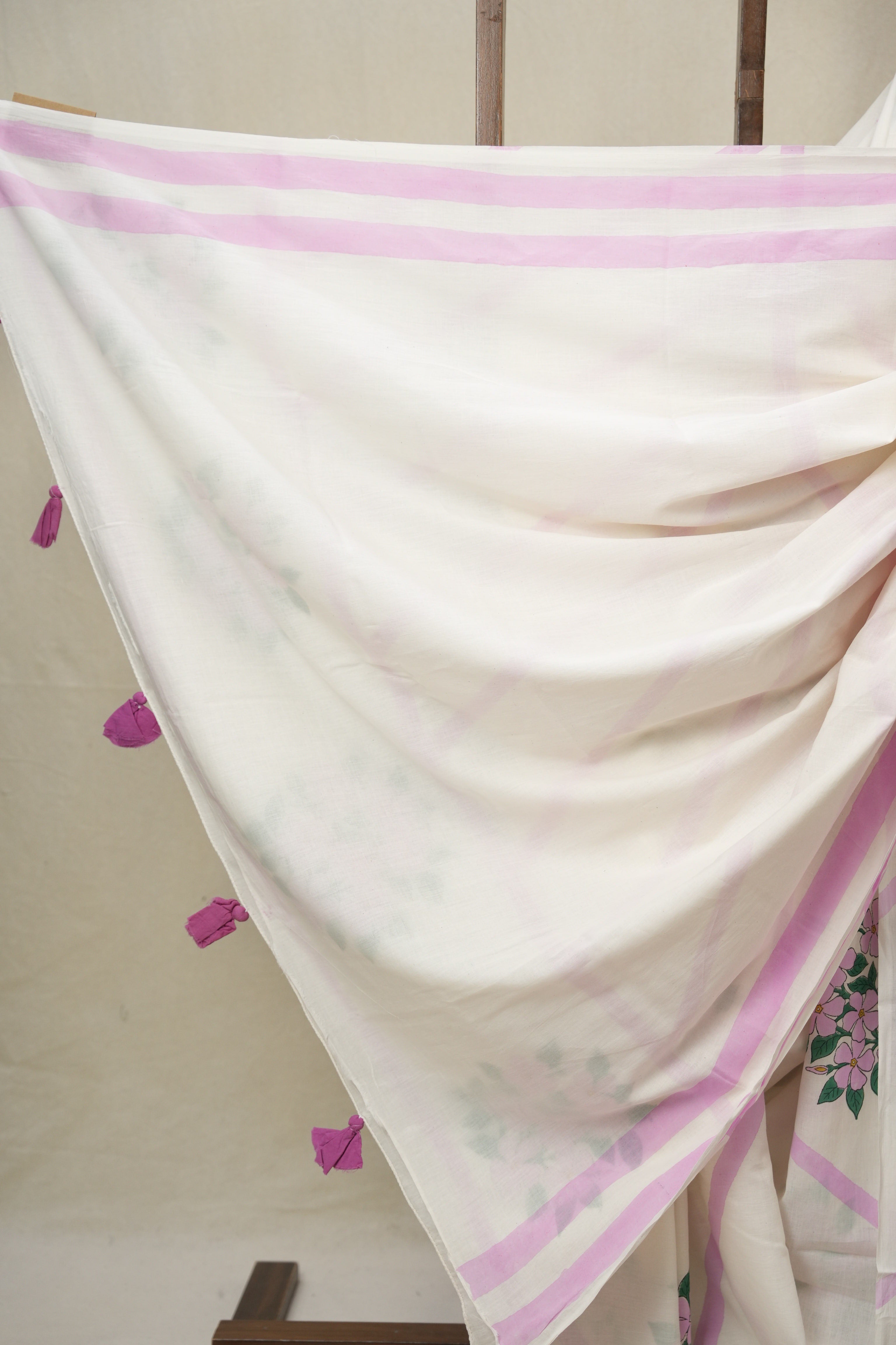 Milky White HBP Signature Cotton Saree - SRMWSCS31