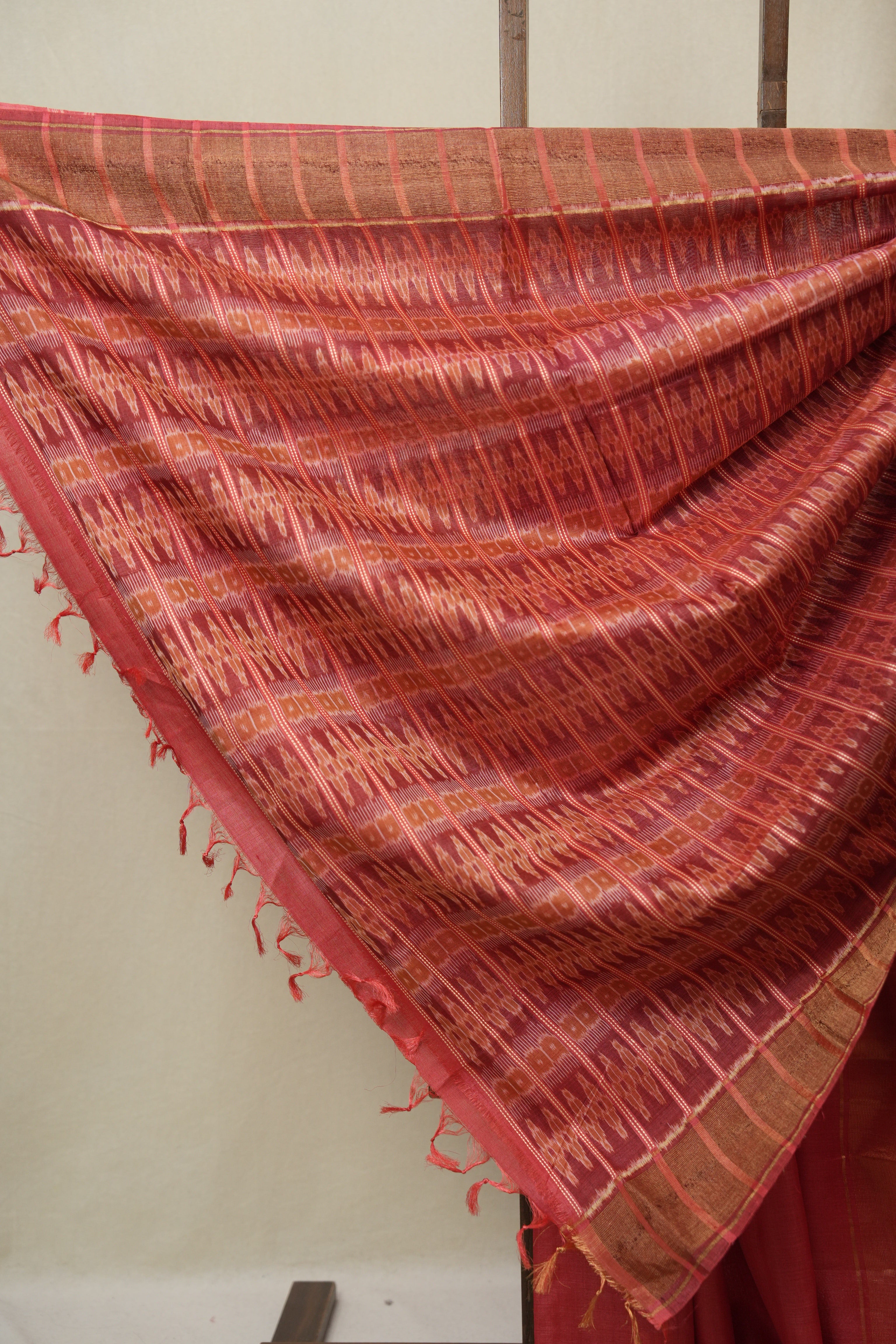 Red Tussar Silk Saree - SRRTSS1869