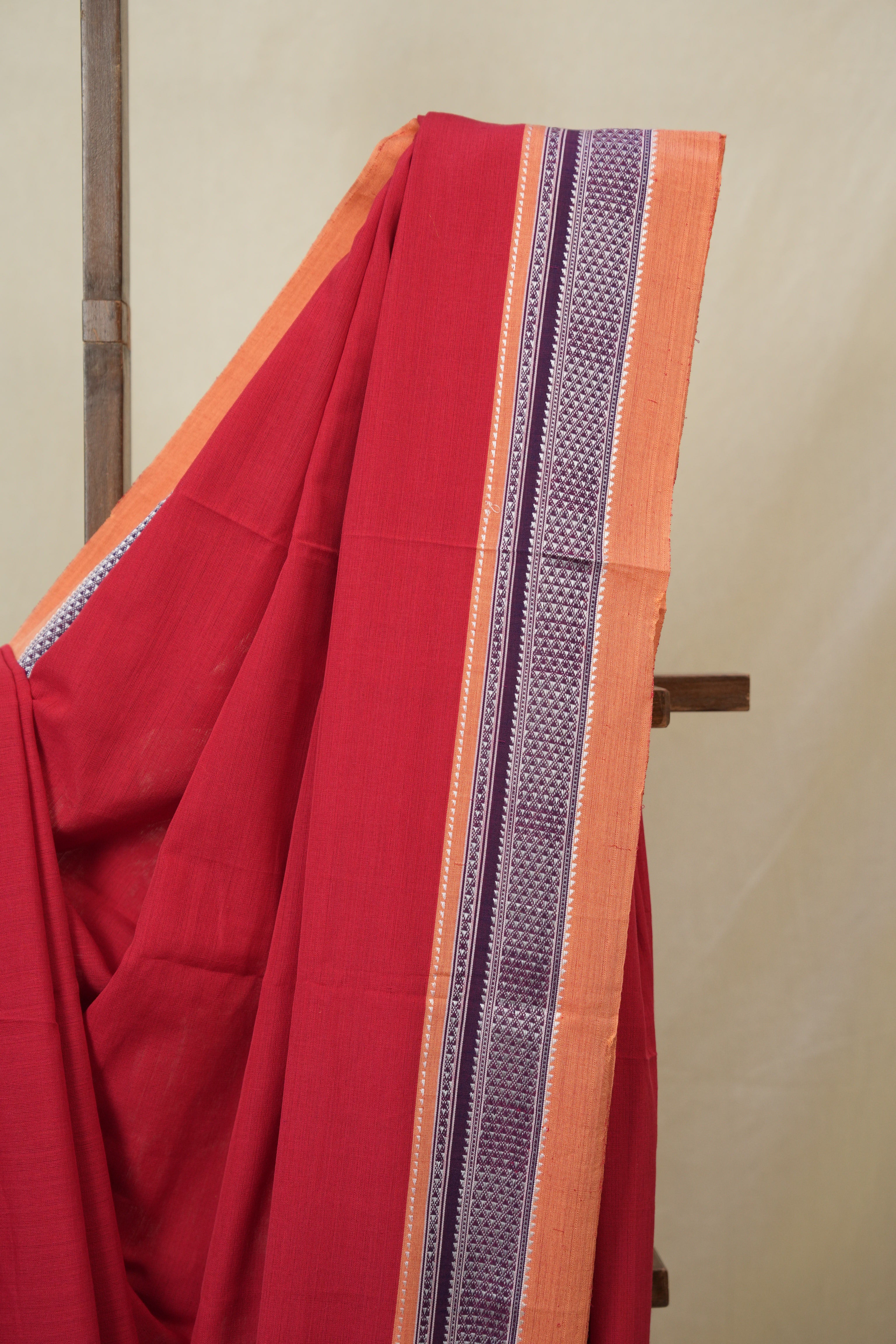 Red Cotton IIkal Saree - SRRCIS893