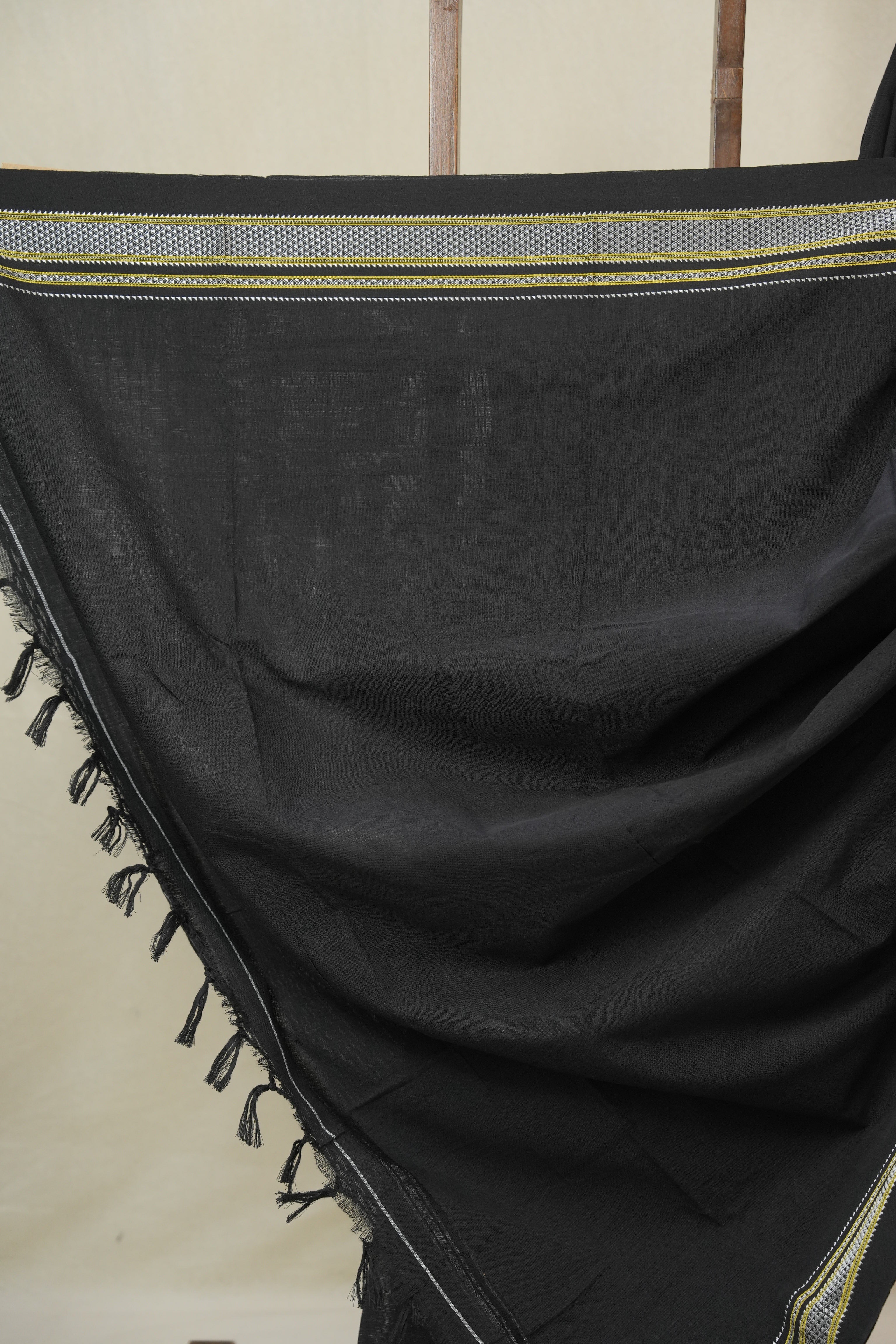 Black Cotton IIkal Saree - SRBCIS892