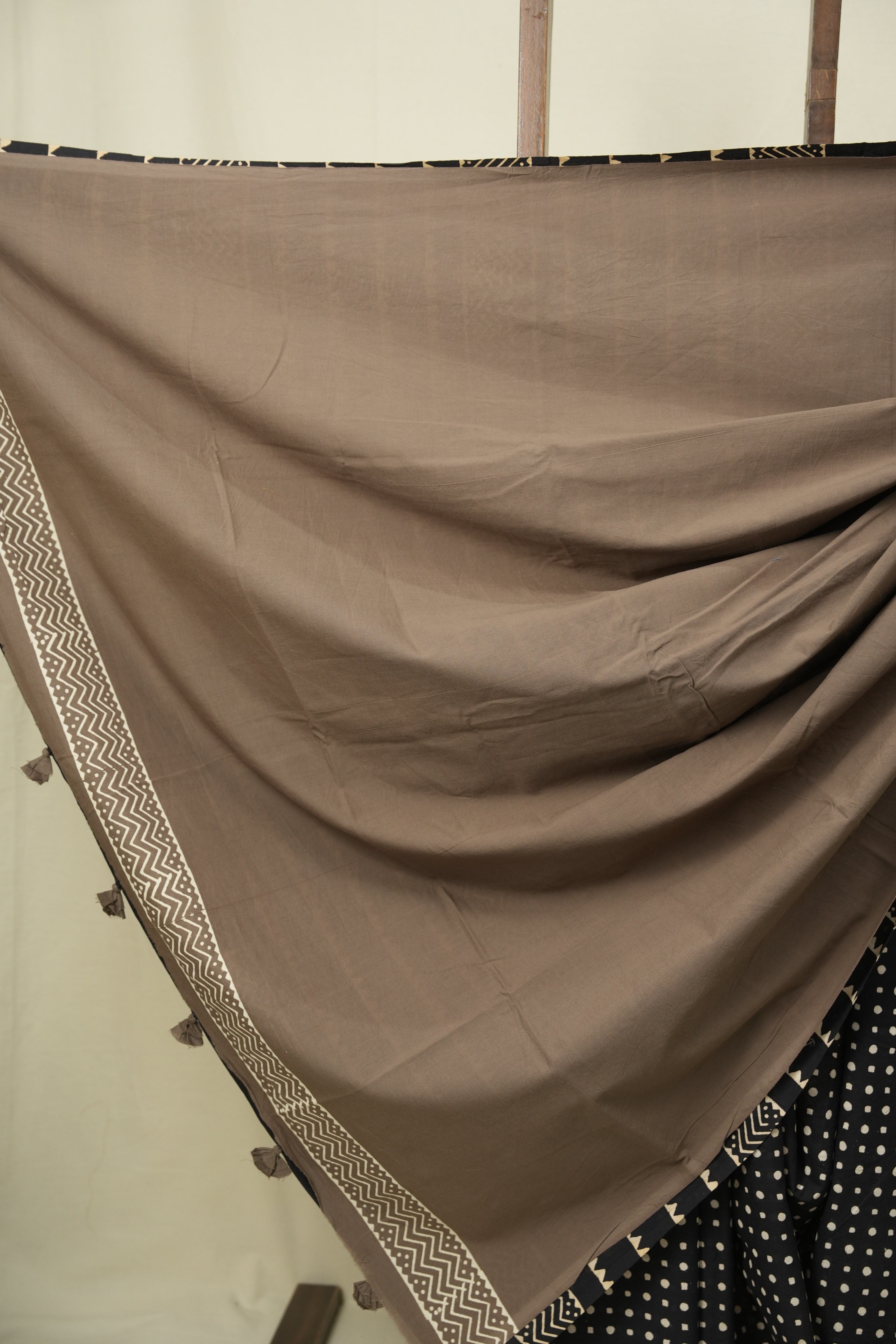 Black HBP Cotton Saree - SRBCS3570