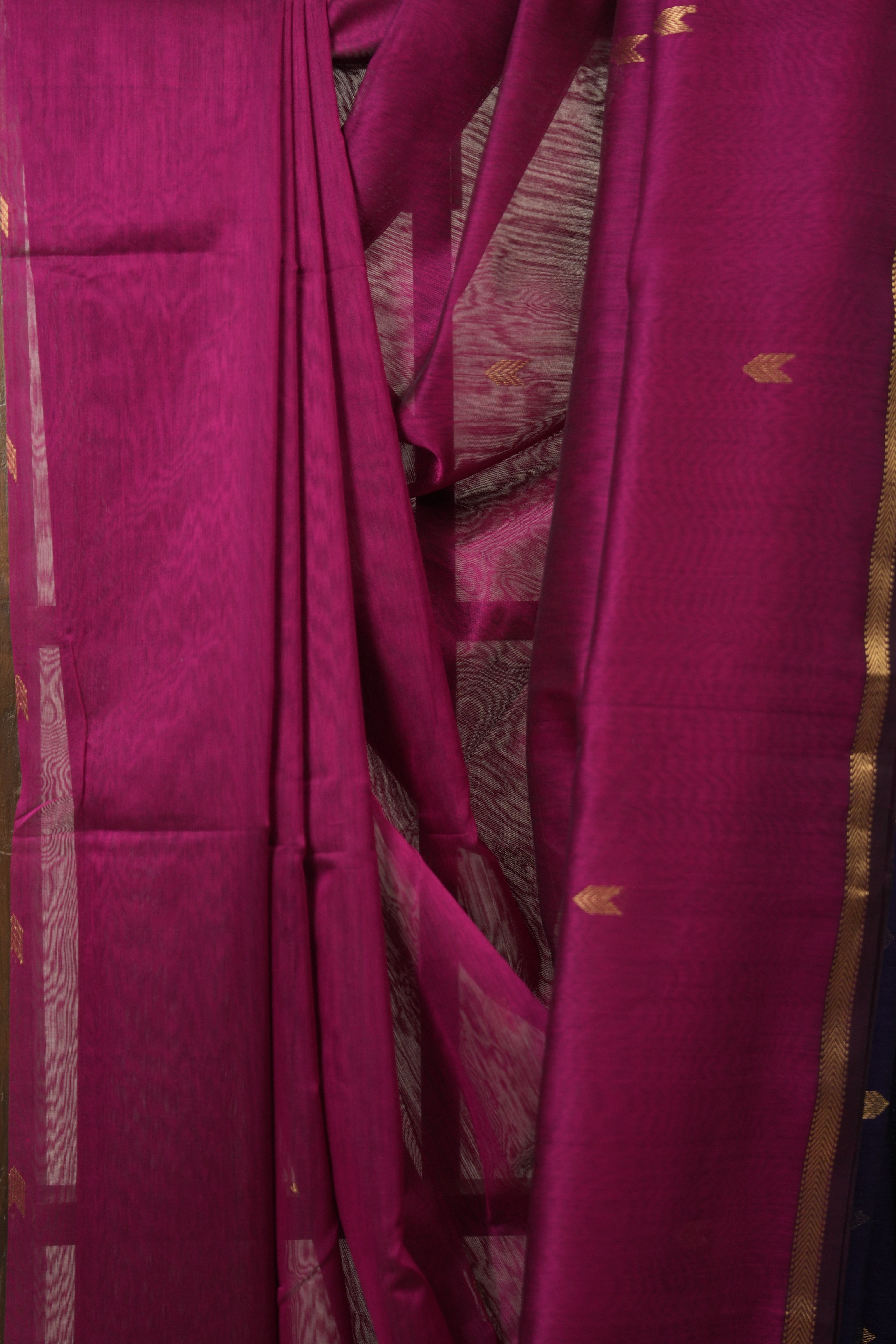 Magenta Maheshwari Saree - SRMMS957