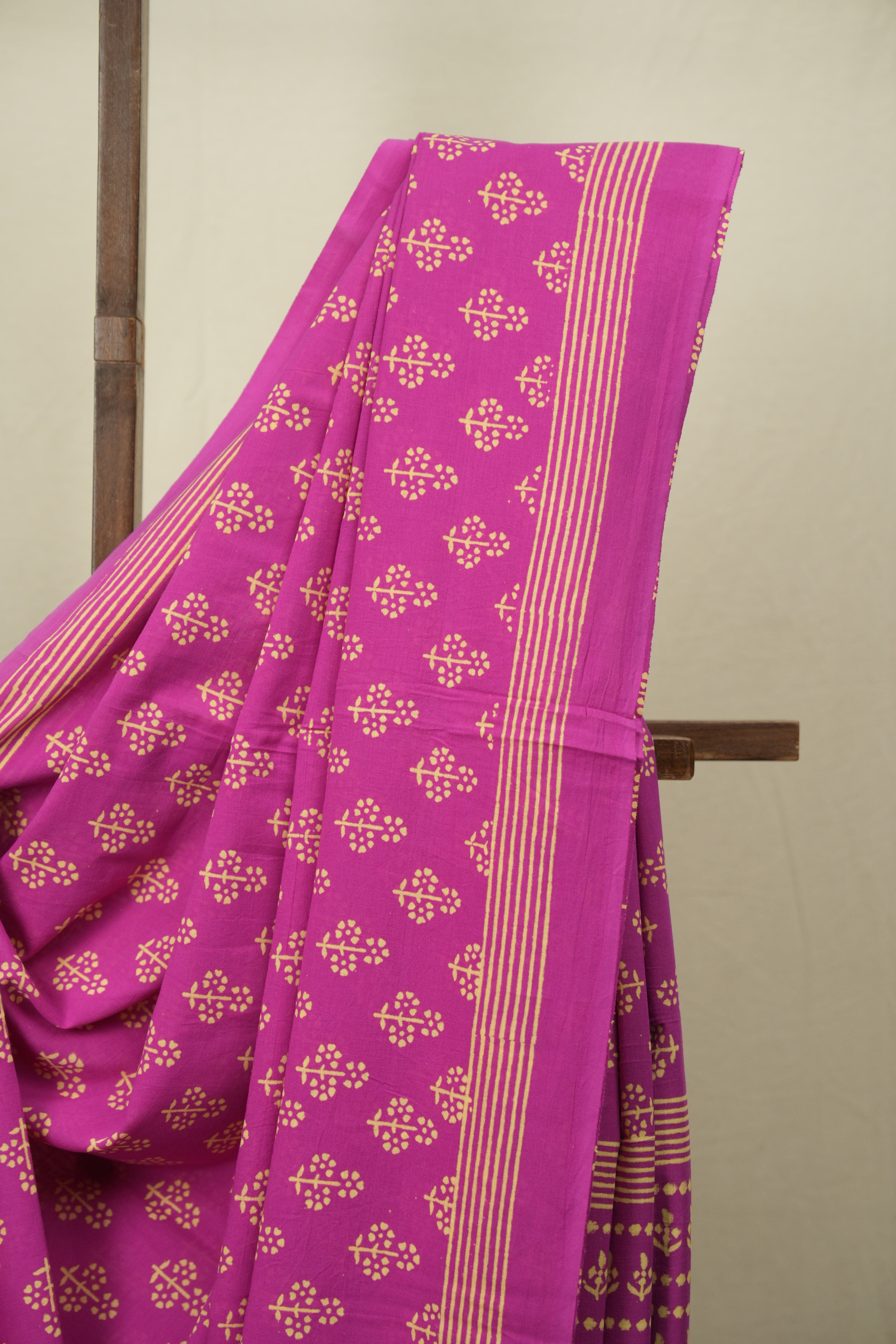 Pink HBP Cotton Saree - SRPCS3568