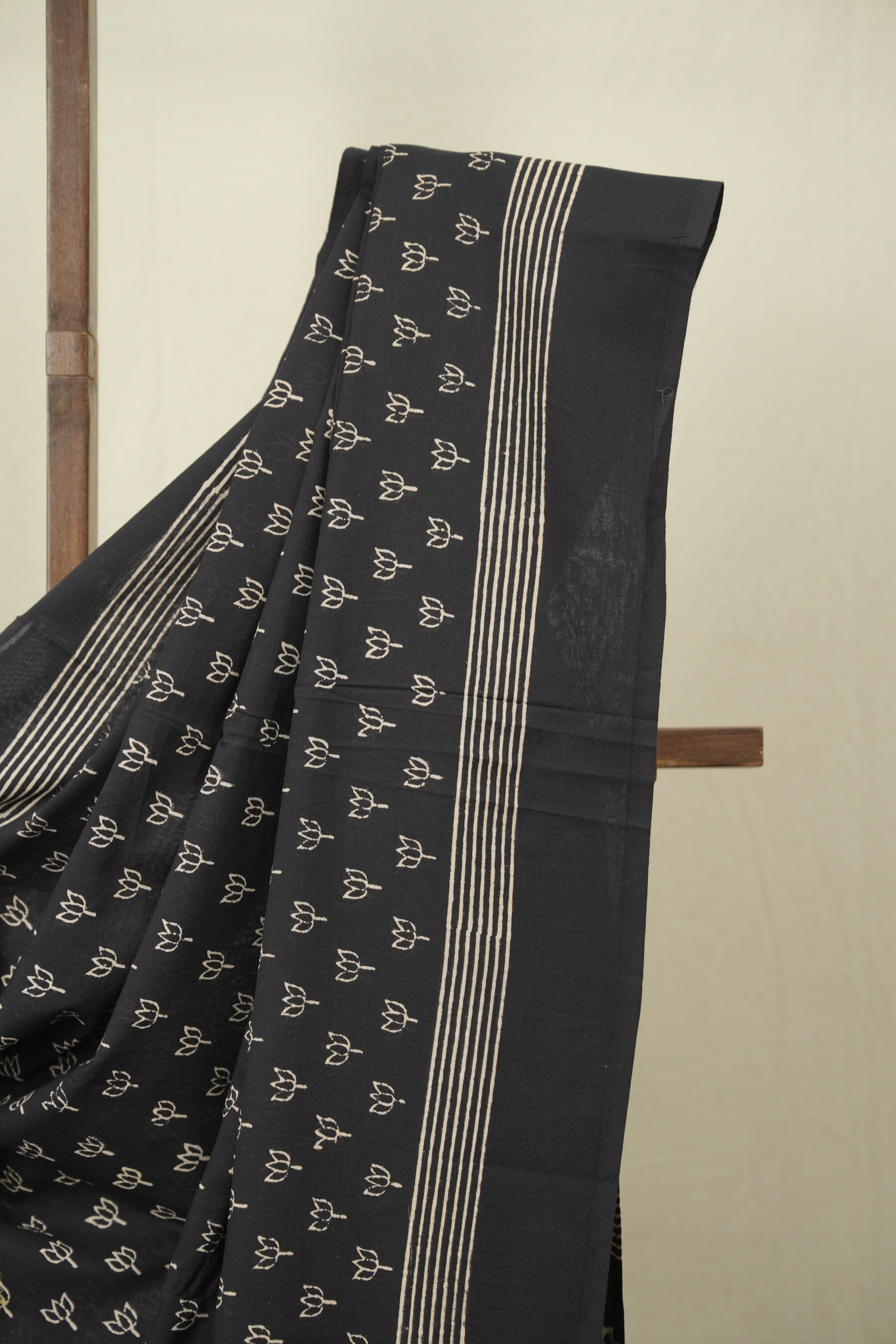 Black HBP Cotton Saree - SRBCS3565