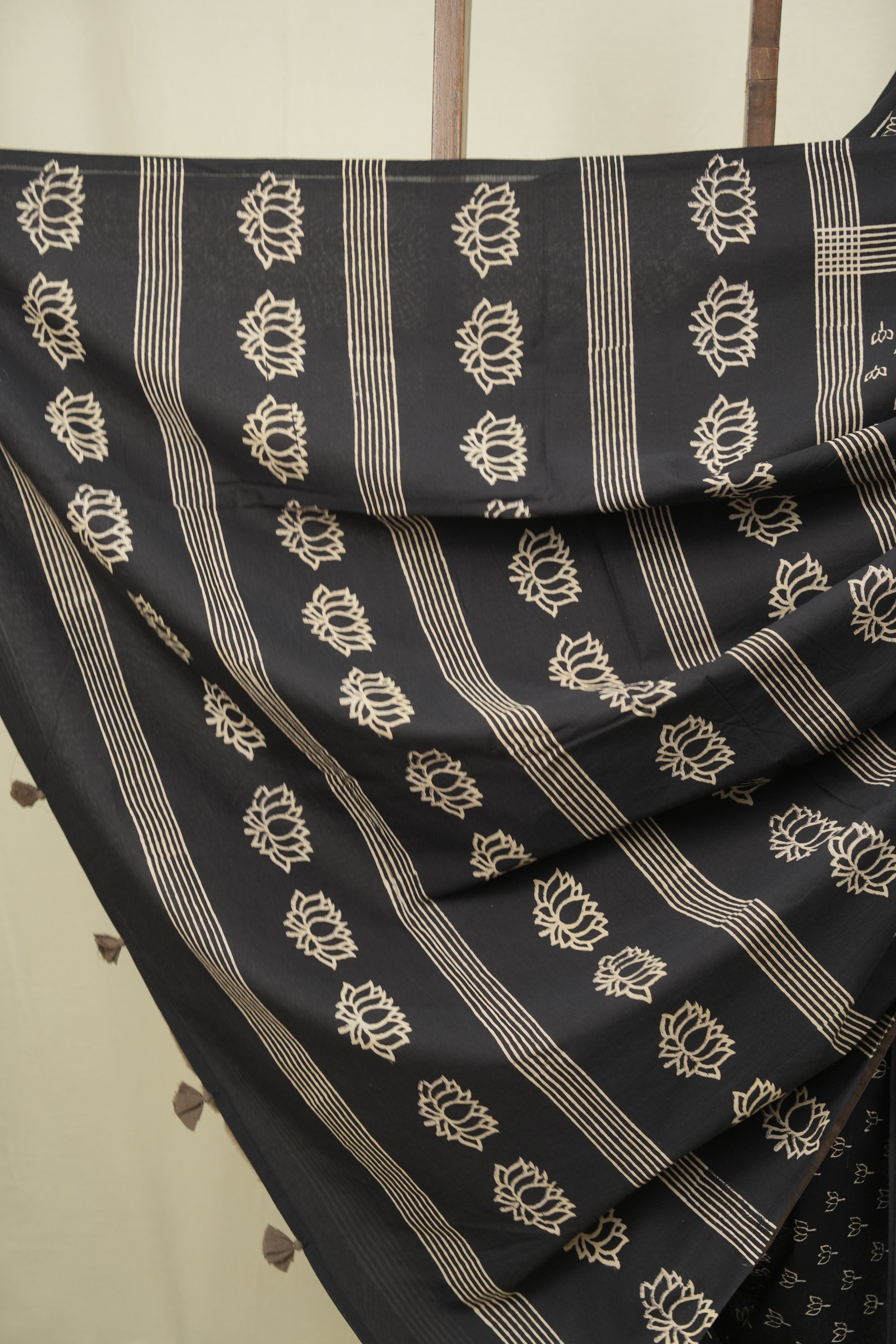 Black HBP Cotton Saree - SRBCS3565