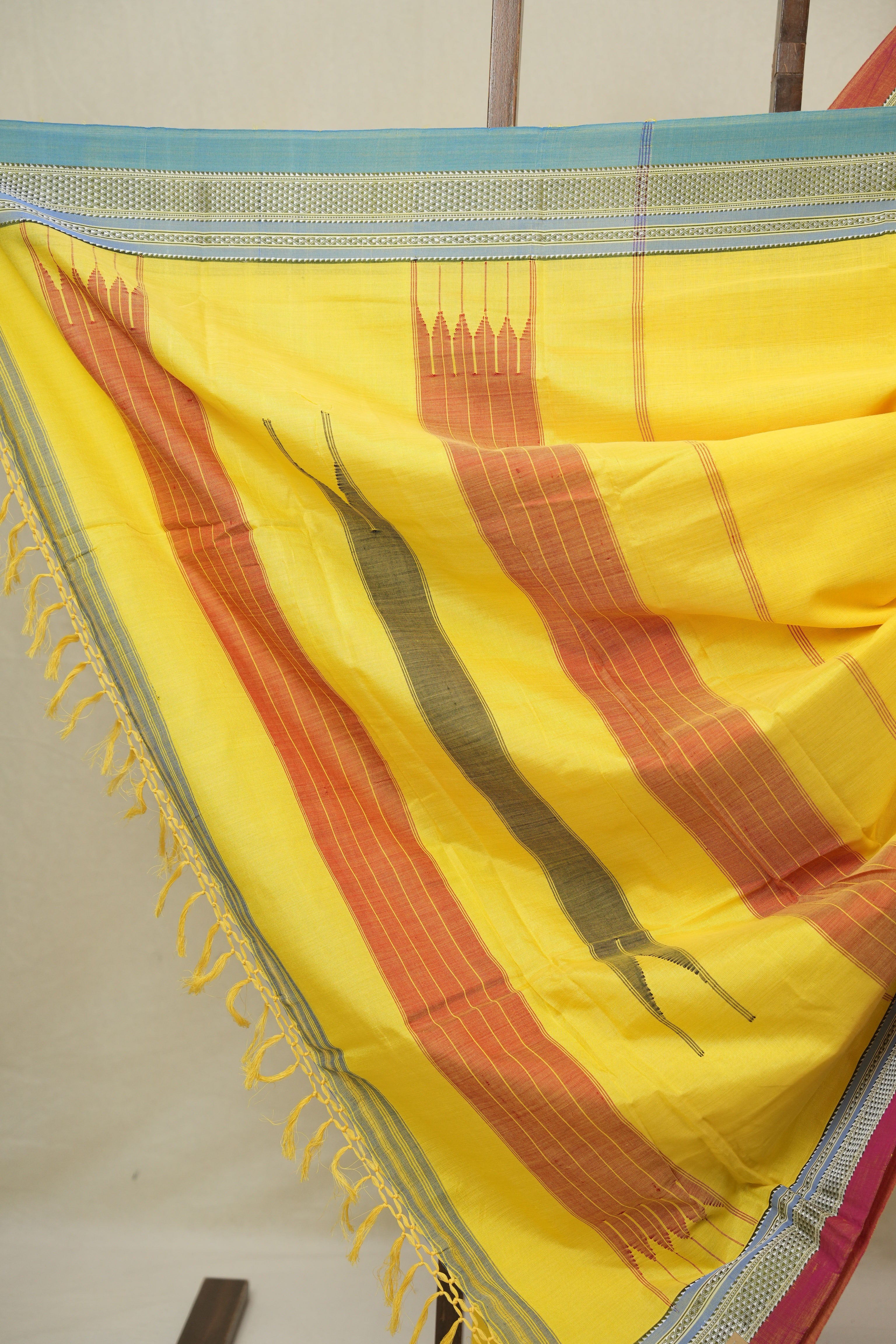 Yellow Cotton IIkal Saree With Chikki Border - SRYCIS908