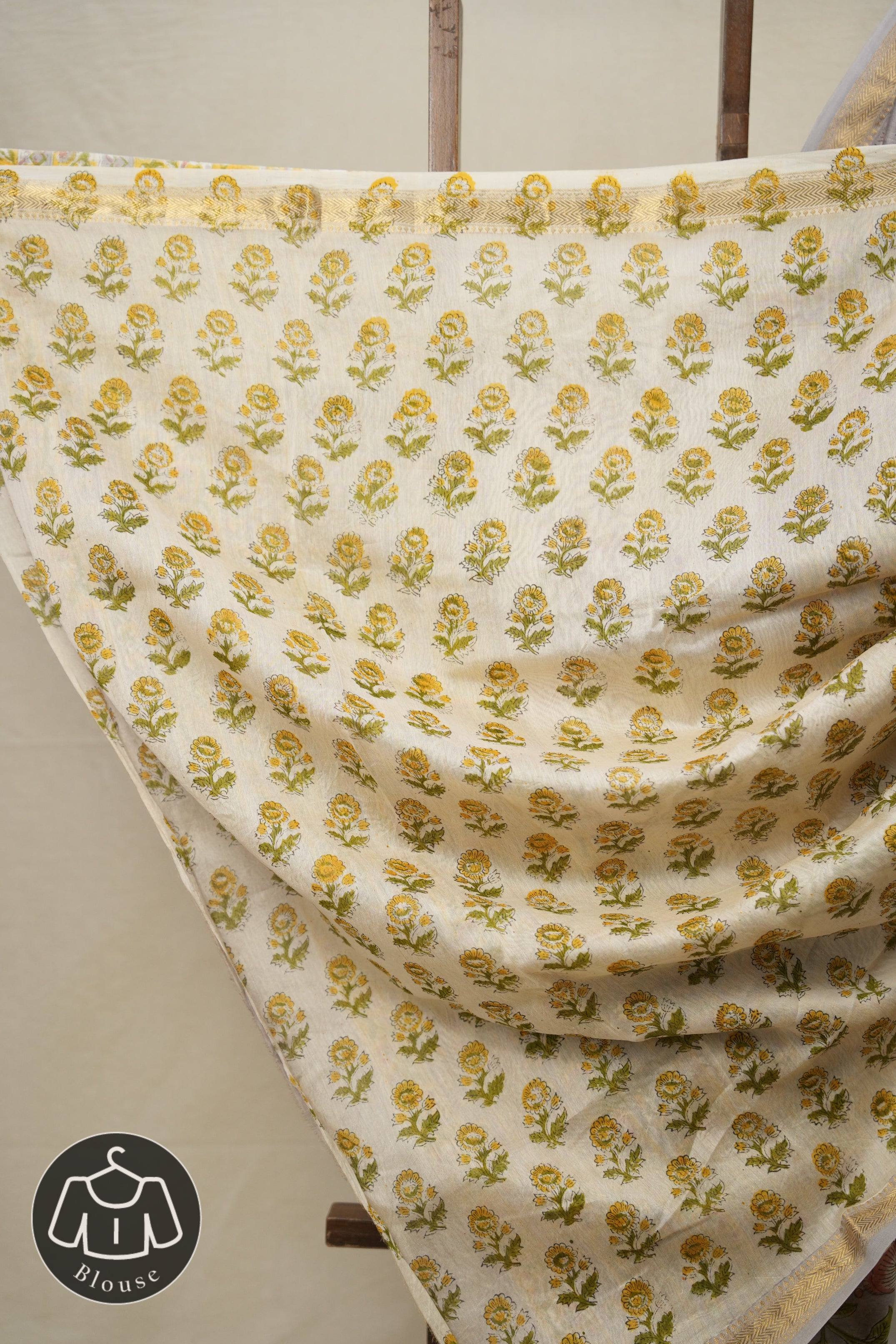 Grey HBP Cotton Silk Saree With Maheshwari Border - SRGCSS1306