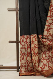 Black HBP Cotton Silk Saree With Maheshwari Border - SRBCSS1293
