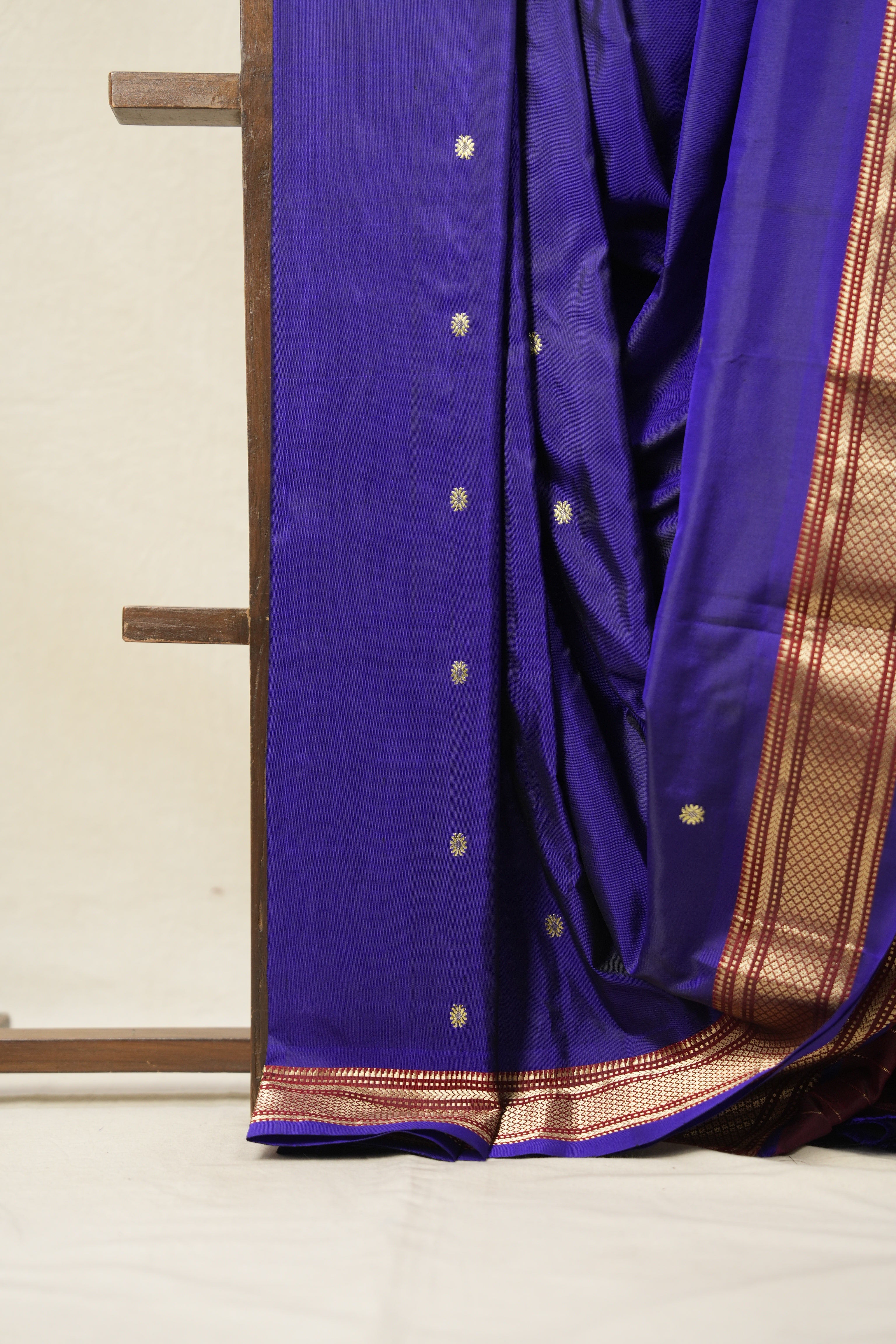 Royal Blue Silk Paithani Saree - Saavari - SSRBSPS27