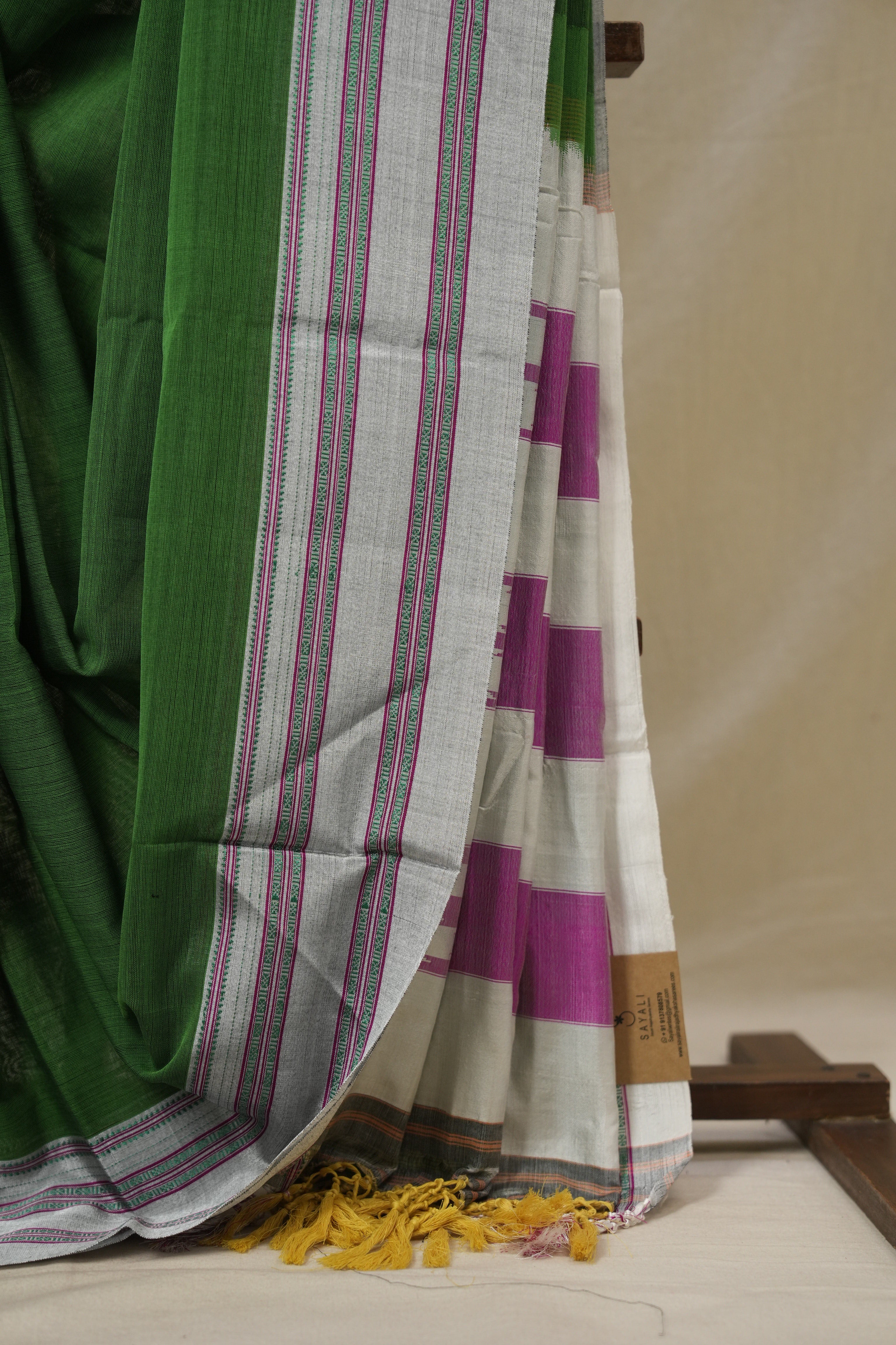 Green Cotton IIkal Saree With Gayatri Border - SRGCIS896