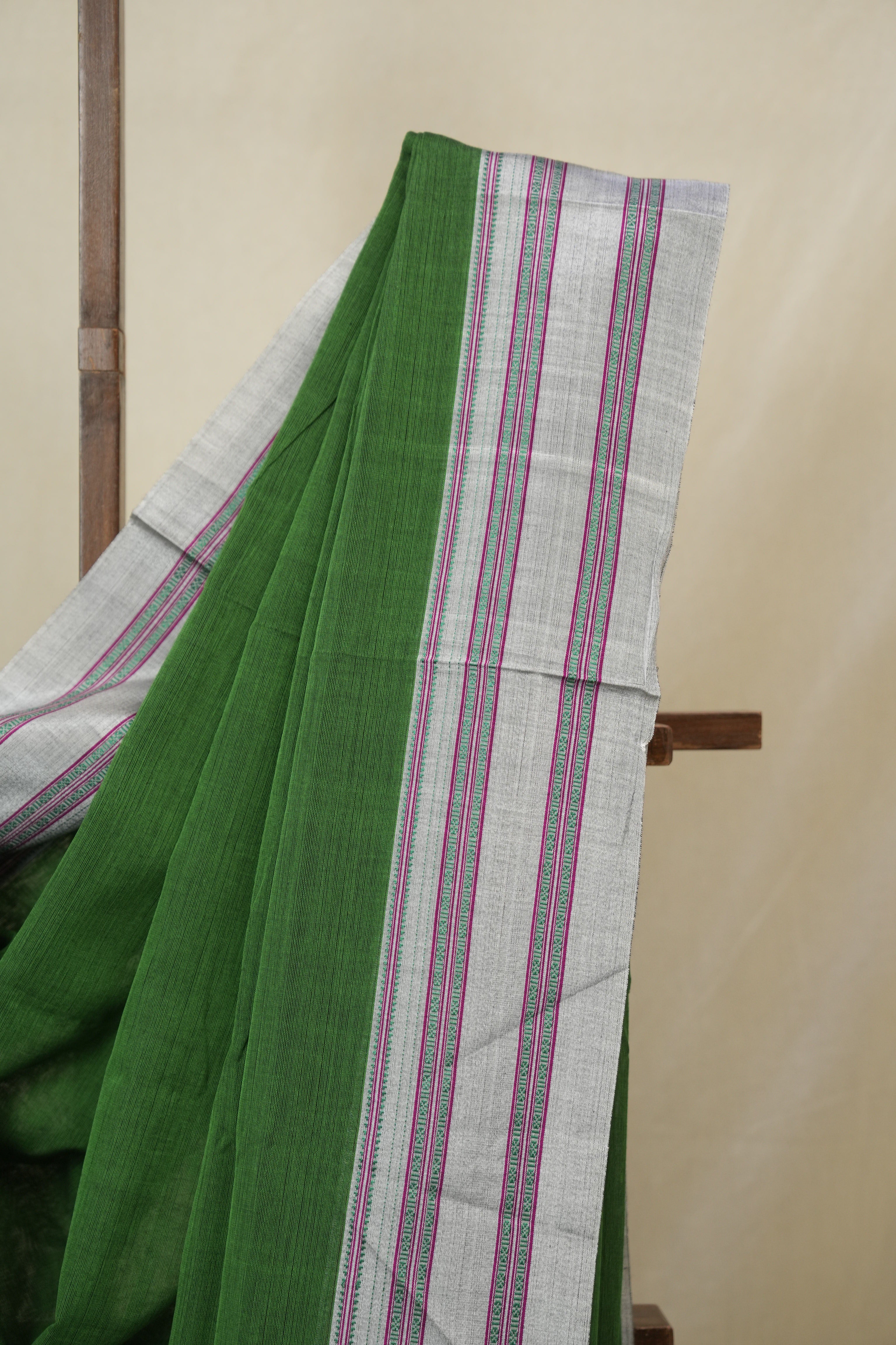 Green Cotton IIkal Saree With Gayatri Border - SRGCIS896