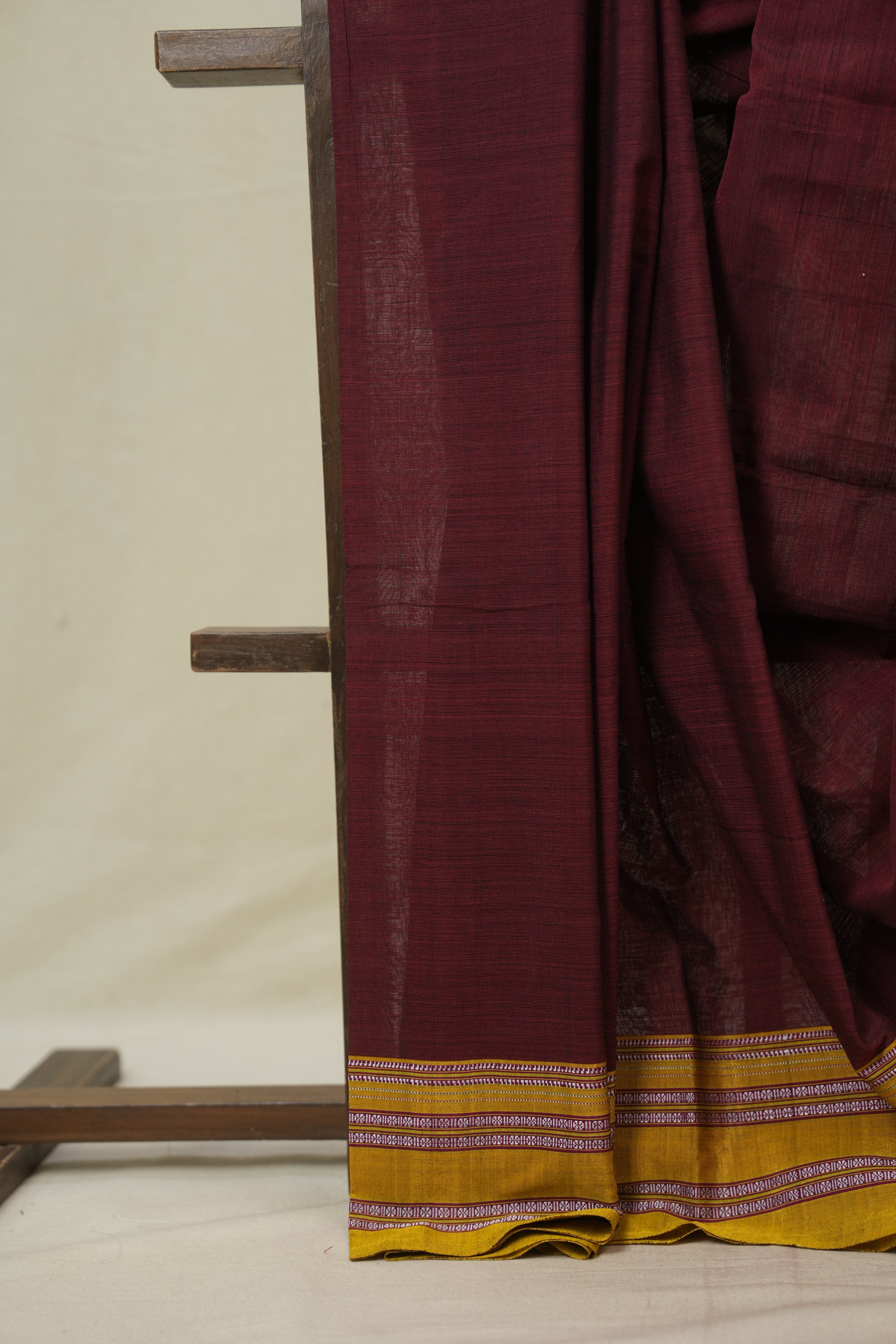 Maroon Cotton IIkal Saree With Gayatri Border - SRMCIS897