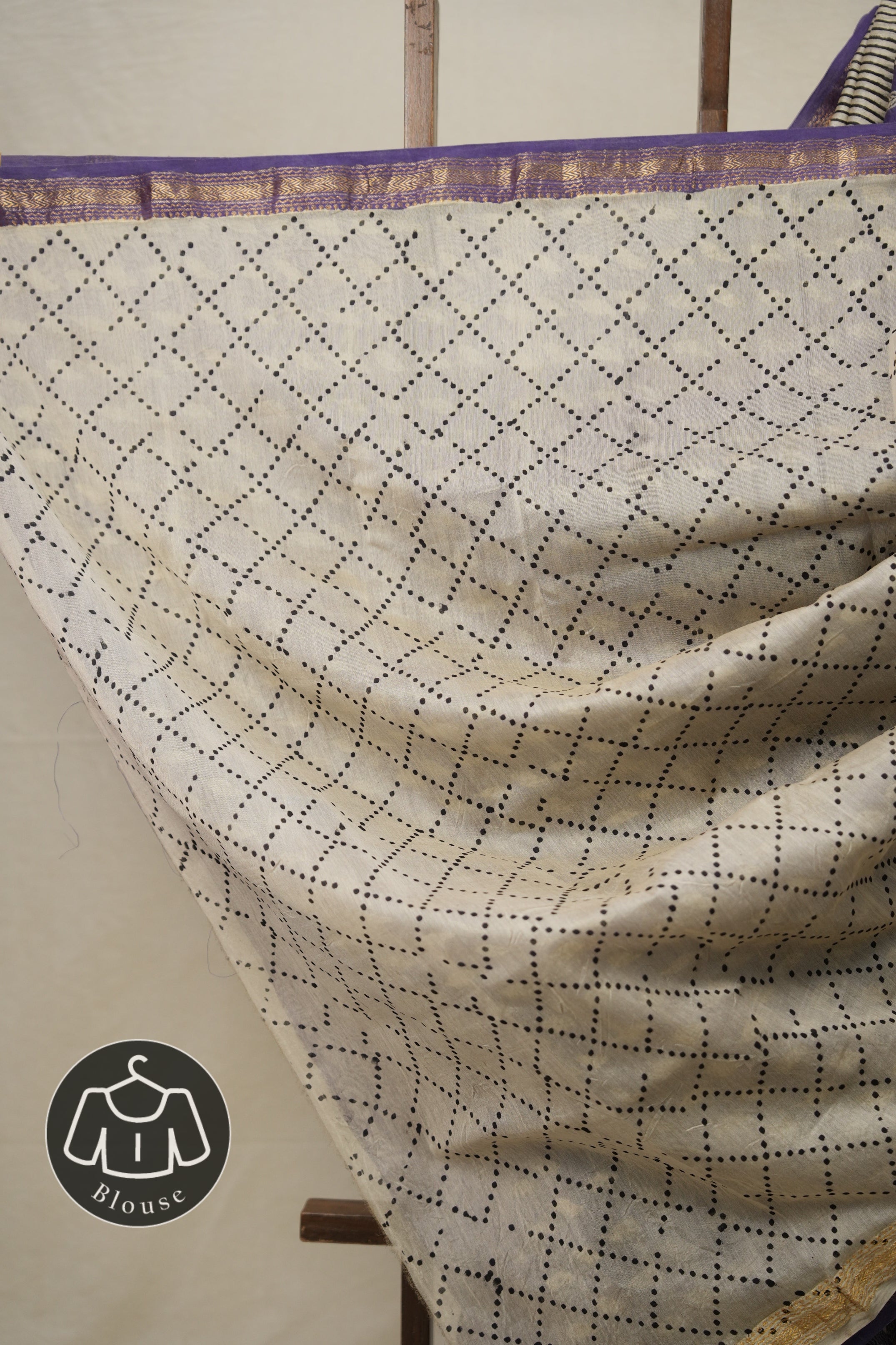 White Black HBP Cotton Silk Saree With Maheshwari Border - SRWBCSS1344