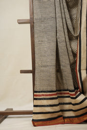 Off - White HBP Cotton Silk Saree With Maheshwari Border - SROWCSS1345