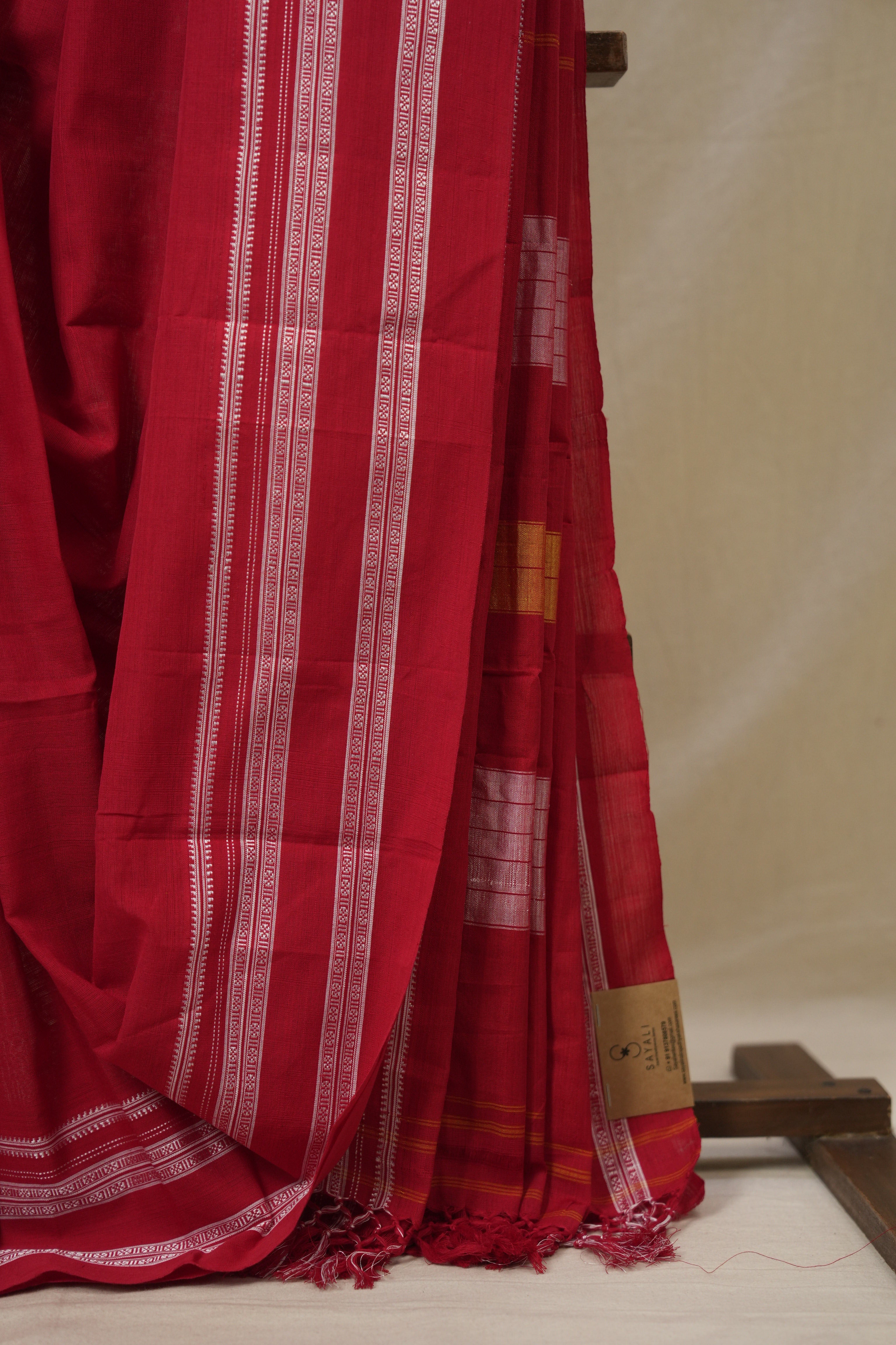 Red Cotton IIkal Saree With Gayatri Border - SRRCIS902