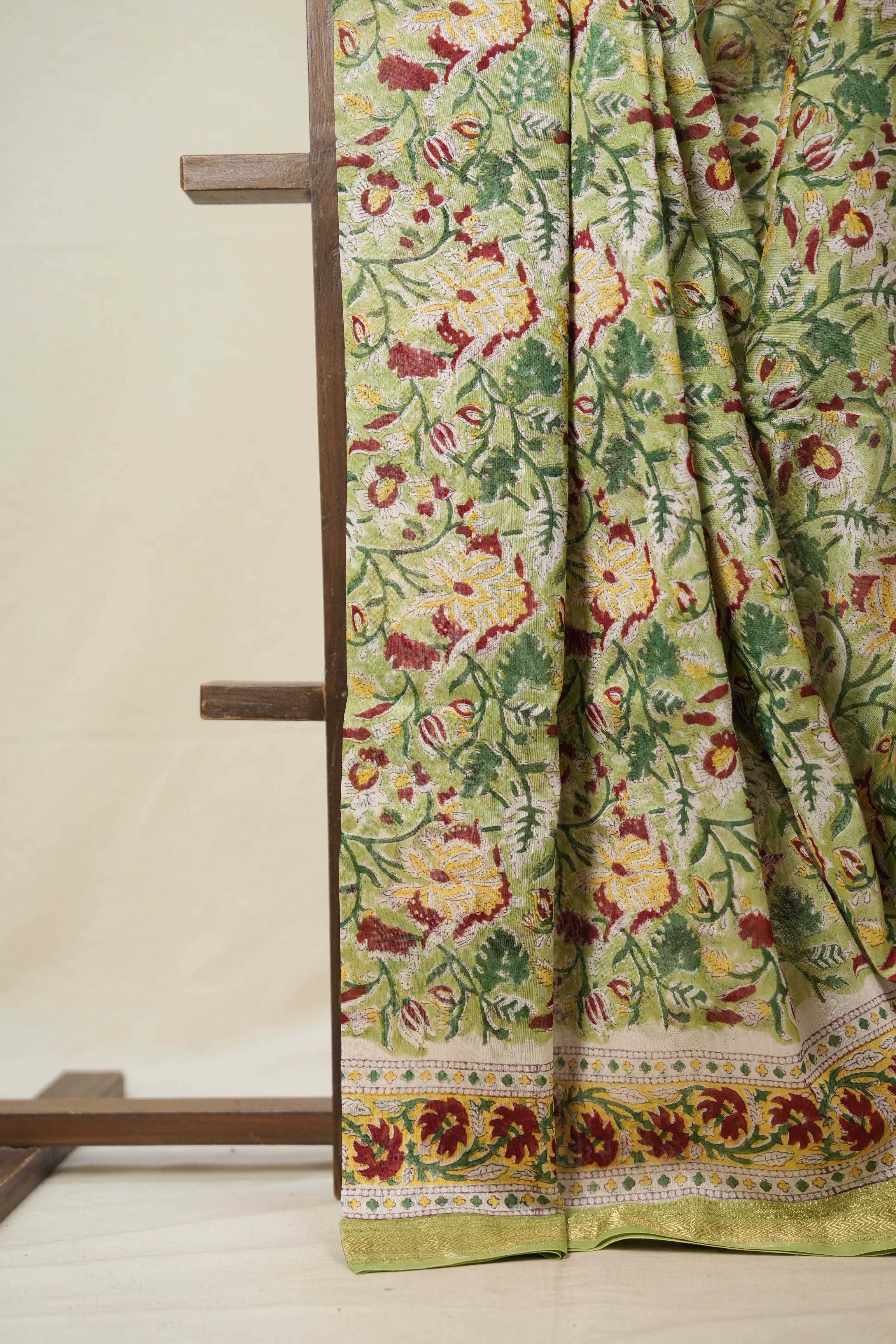 Pastel Green HBP Cotton Silk Saree With Maheshwari Border - SRPGCSS1318