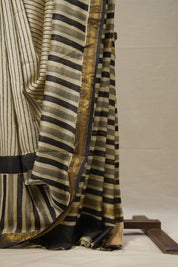 Off White HBP Cotton Silk Saree With Maheshwari Border - SROWCSS1343