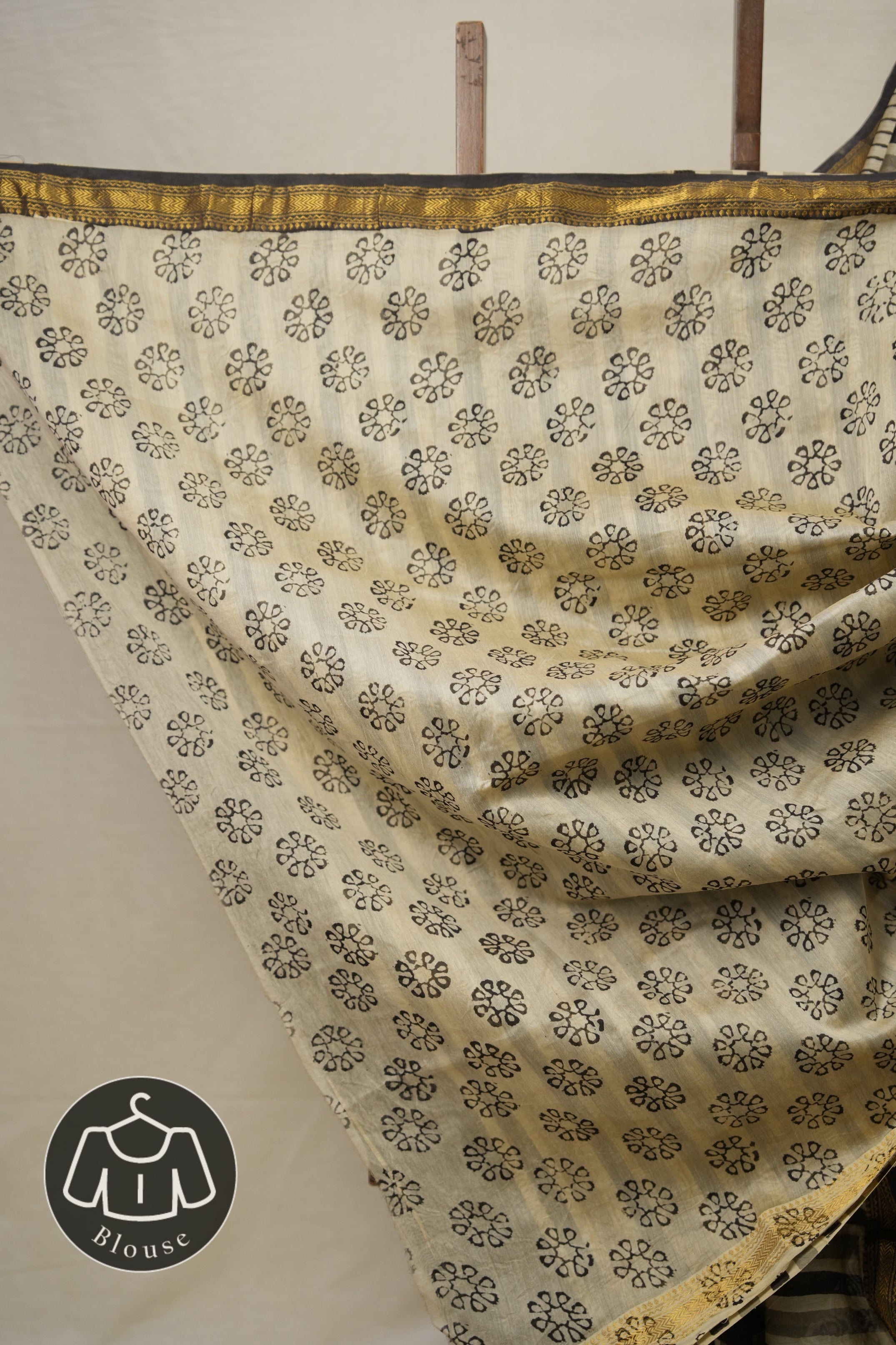 Off White HBP Cotton Silk Saree With Maheshwari Border - SROWCSS1343