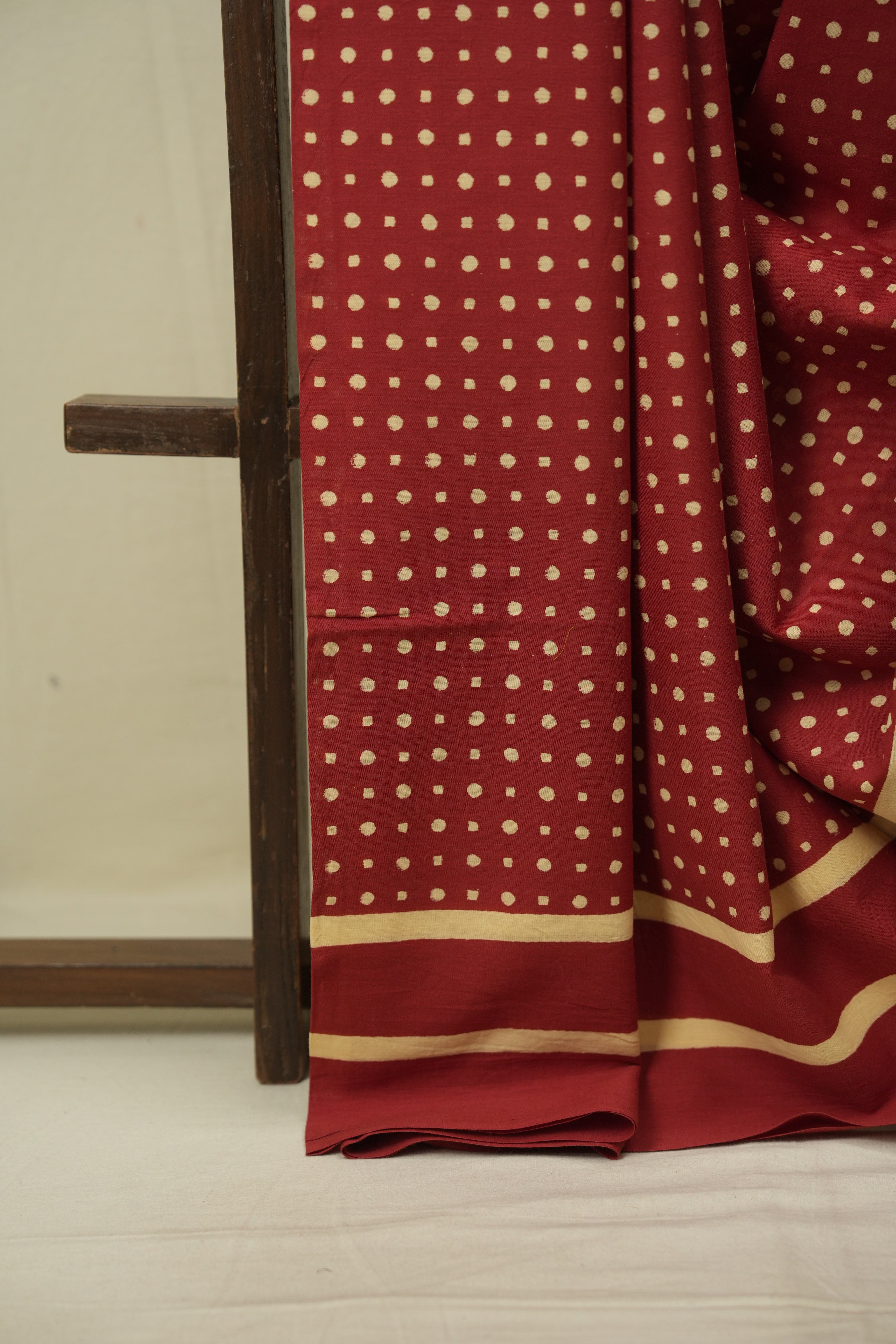 Red HBP Cotton Saree - SRRCS3559