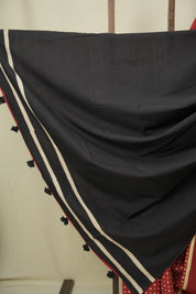 Red HBP Cotton Saree - SRRCS3559
