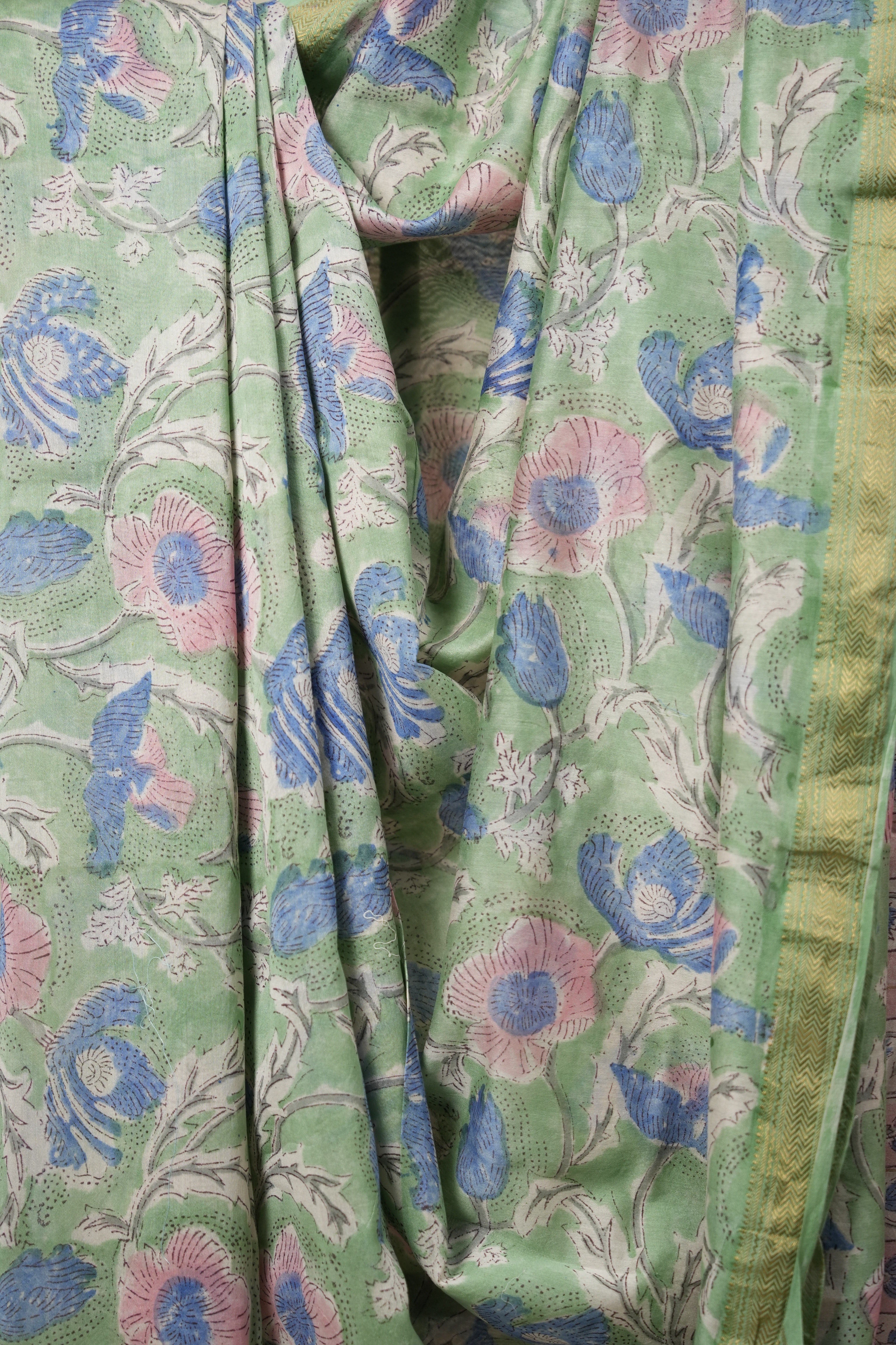 Green HBP Cotton Silk Saree With Maheshwari Border - SRGCSS1357