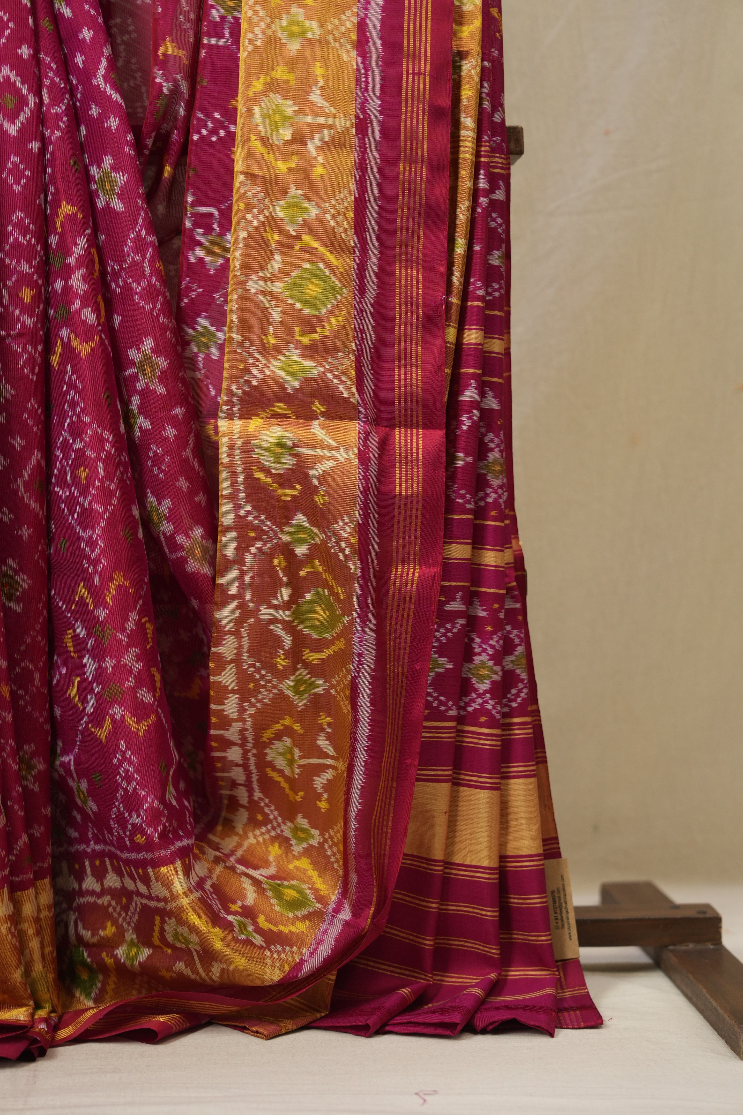 Pink Rajkot Patola Silk Saree - SRPRPSS595