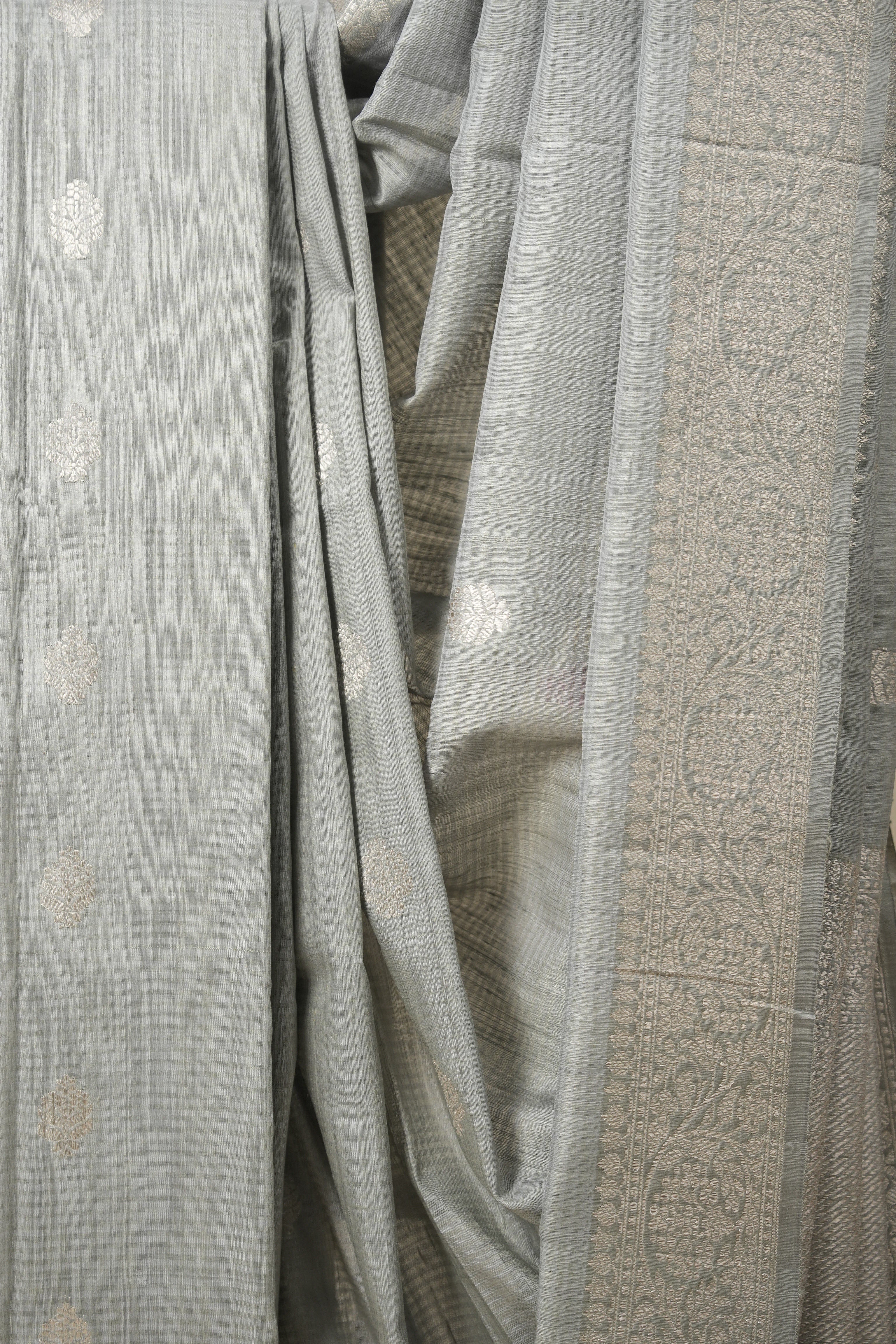 Grey Banarasi Silk Saree - SRGBSS827