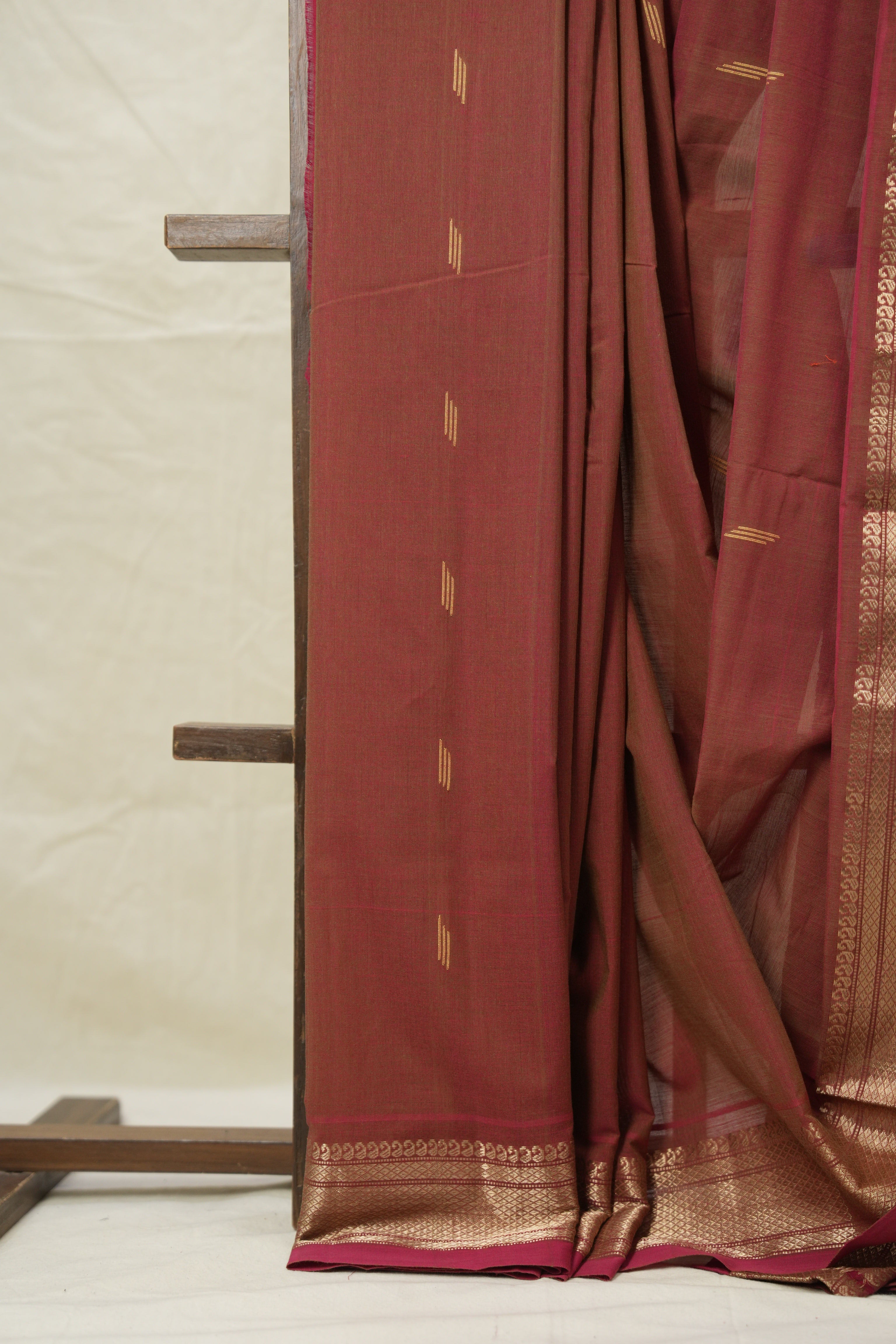 Two Tone Maroon Paithani Saree - SRTTMCPS708