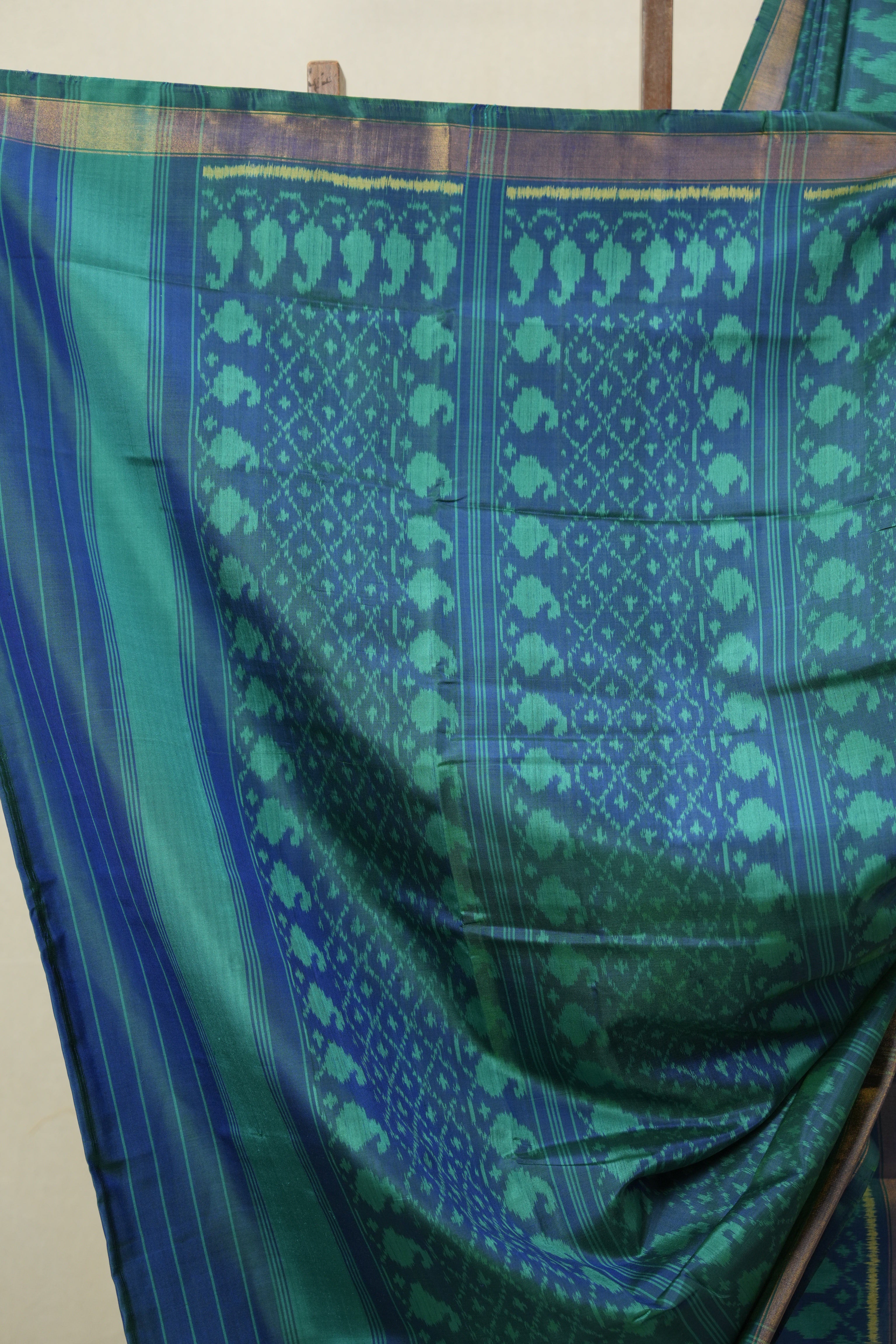 Peacock Green Rajkot Patola Silk Saree - SRPGRPSS598