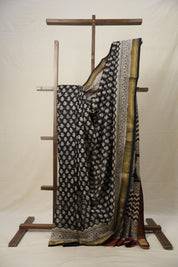 Black HBP Cotton Silk Saree With Maheshwari Border - SRBCSS1346