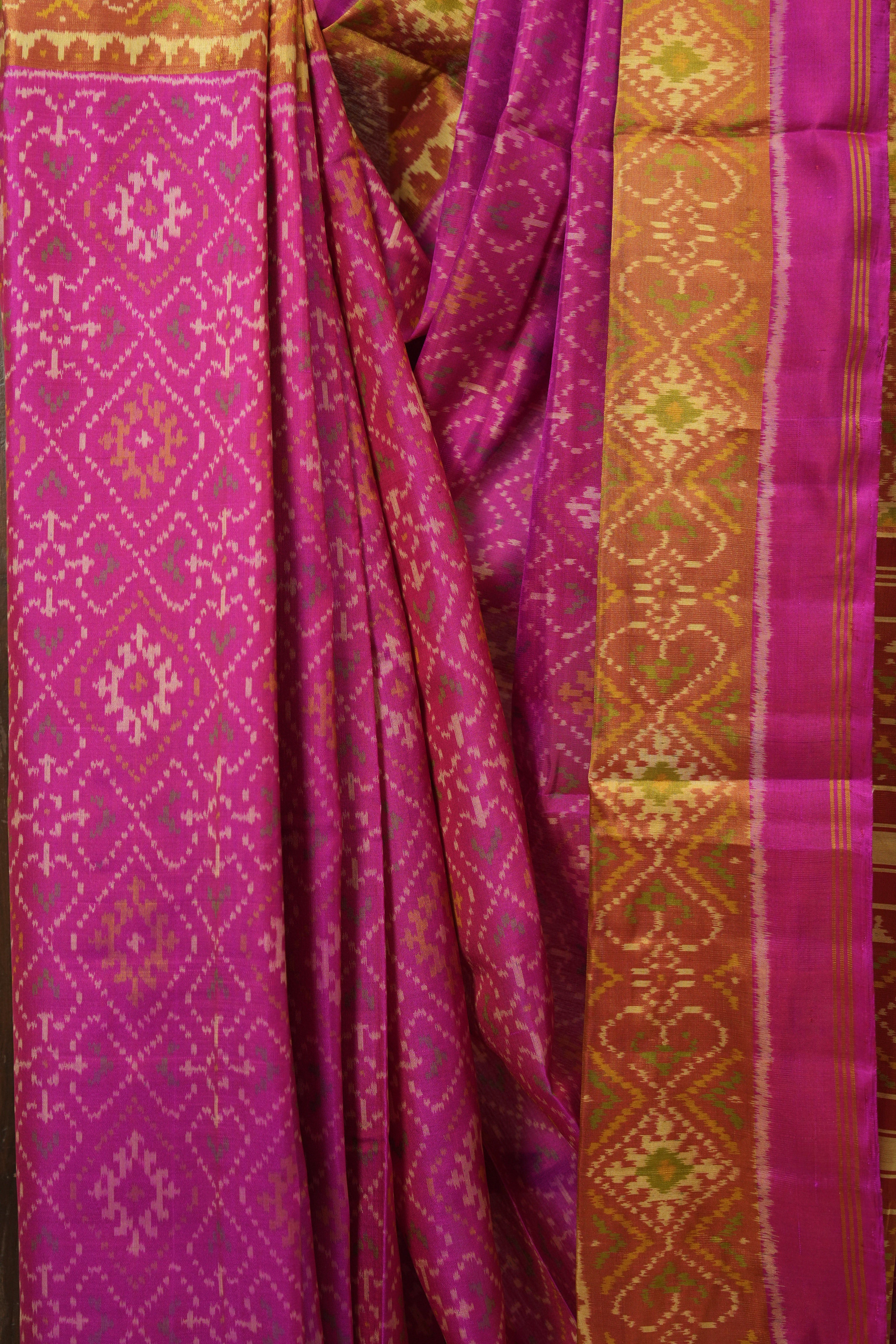Pink Rajkot Patola Silk Saree - SRPRPSS600