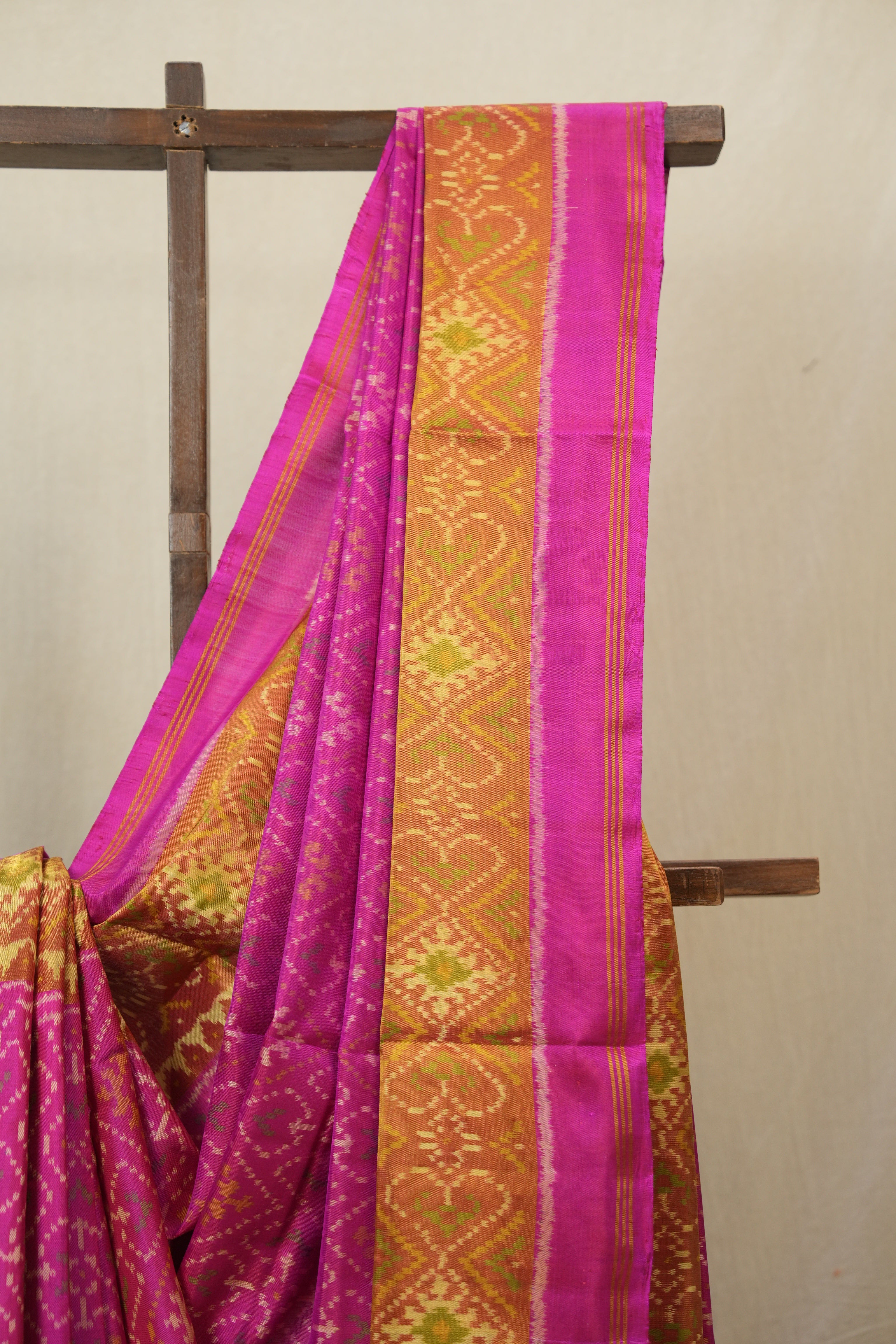 Pink Rajkot Patola Silk Saree - SRPRPSS600
