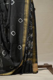 Black HBP Cotton Silk Saree With Maheshwari Border - SRBCSS1297