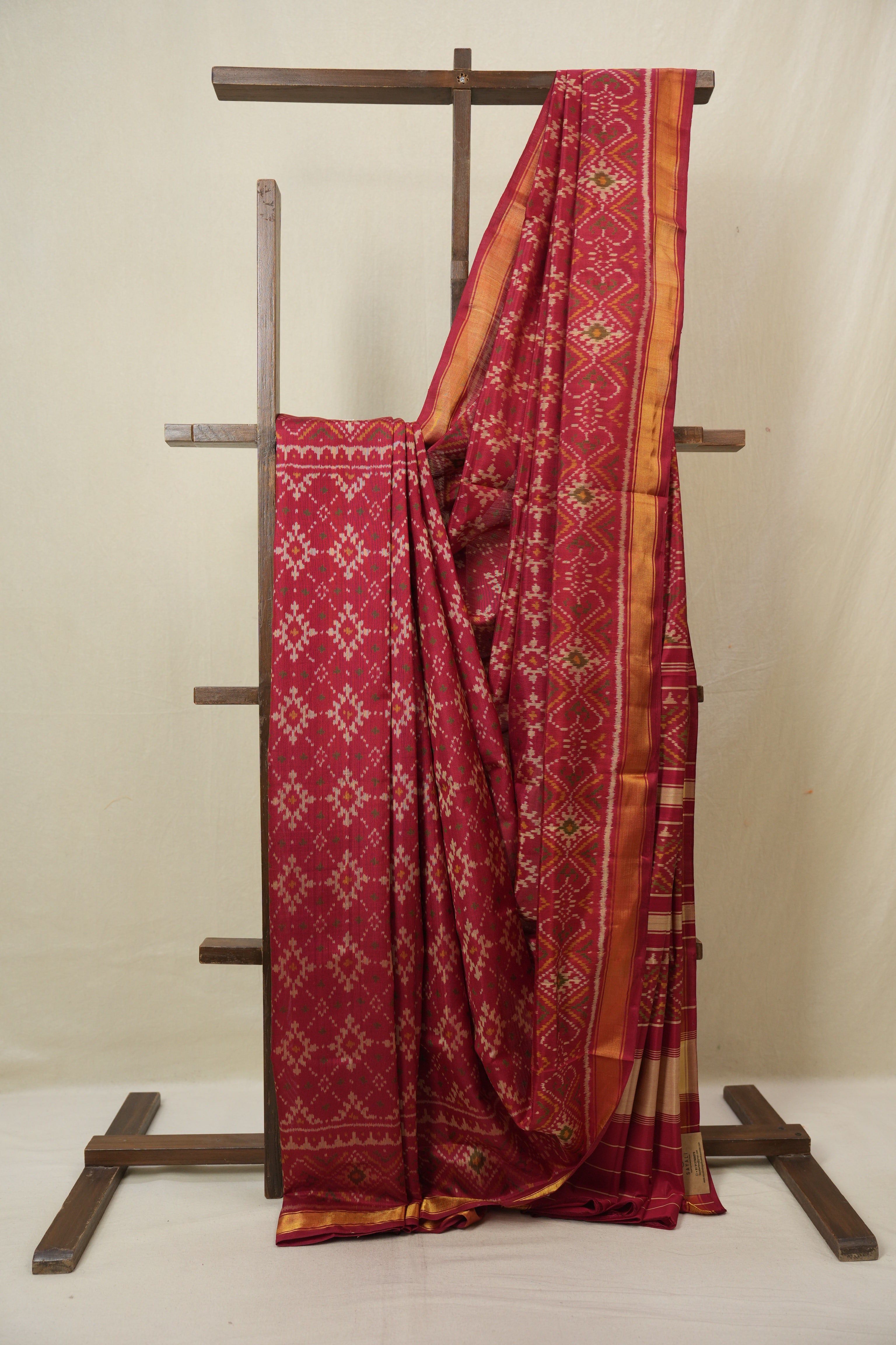 Red Rajkot Patola Silk Saree - SRRRPSS603