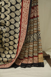Black HBP Cotton Saree - SRBCS3634