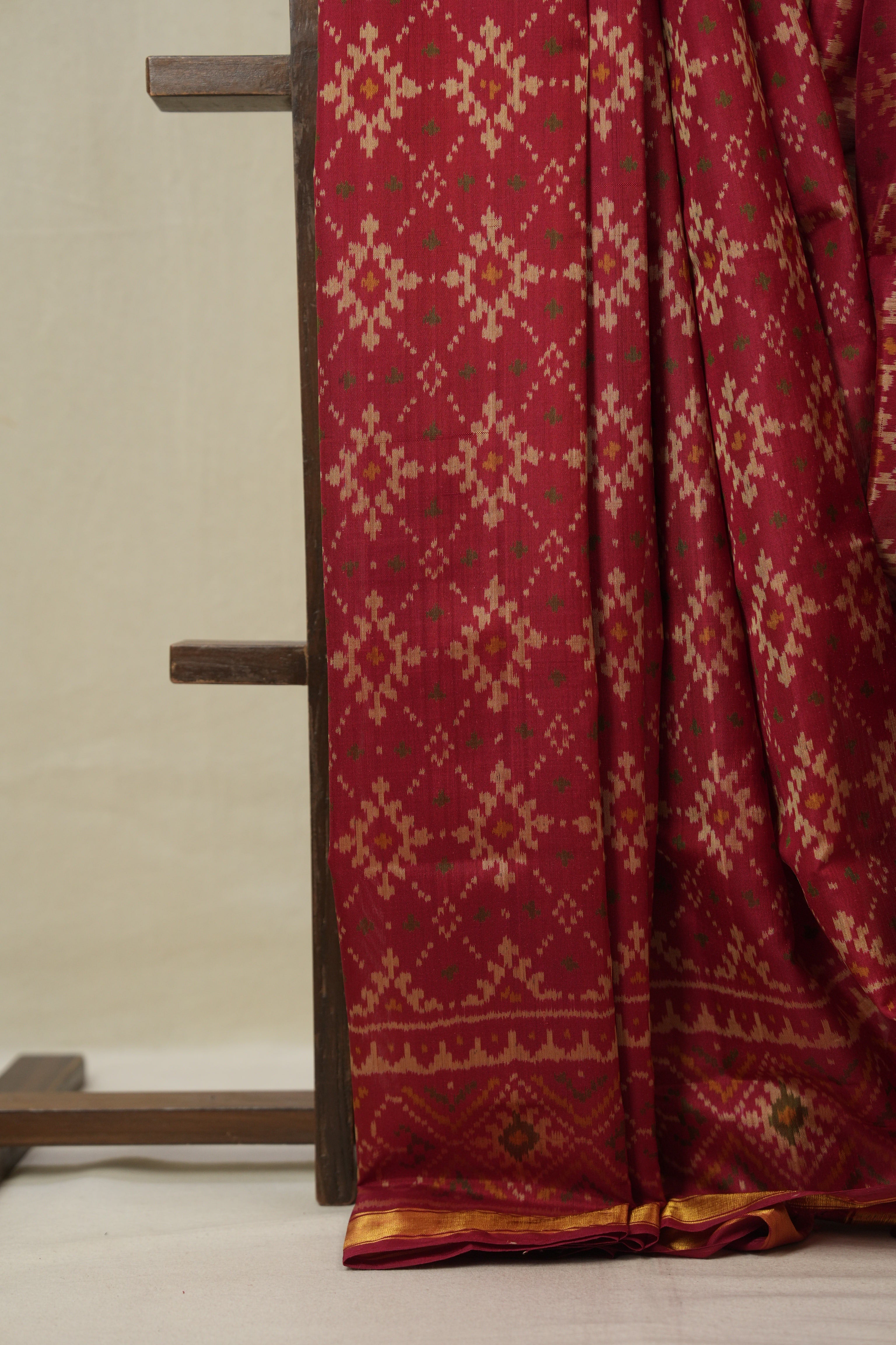 Red Rajkot Patola Silk Saree - SRRRPSS603