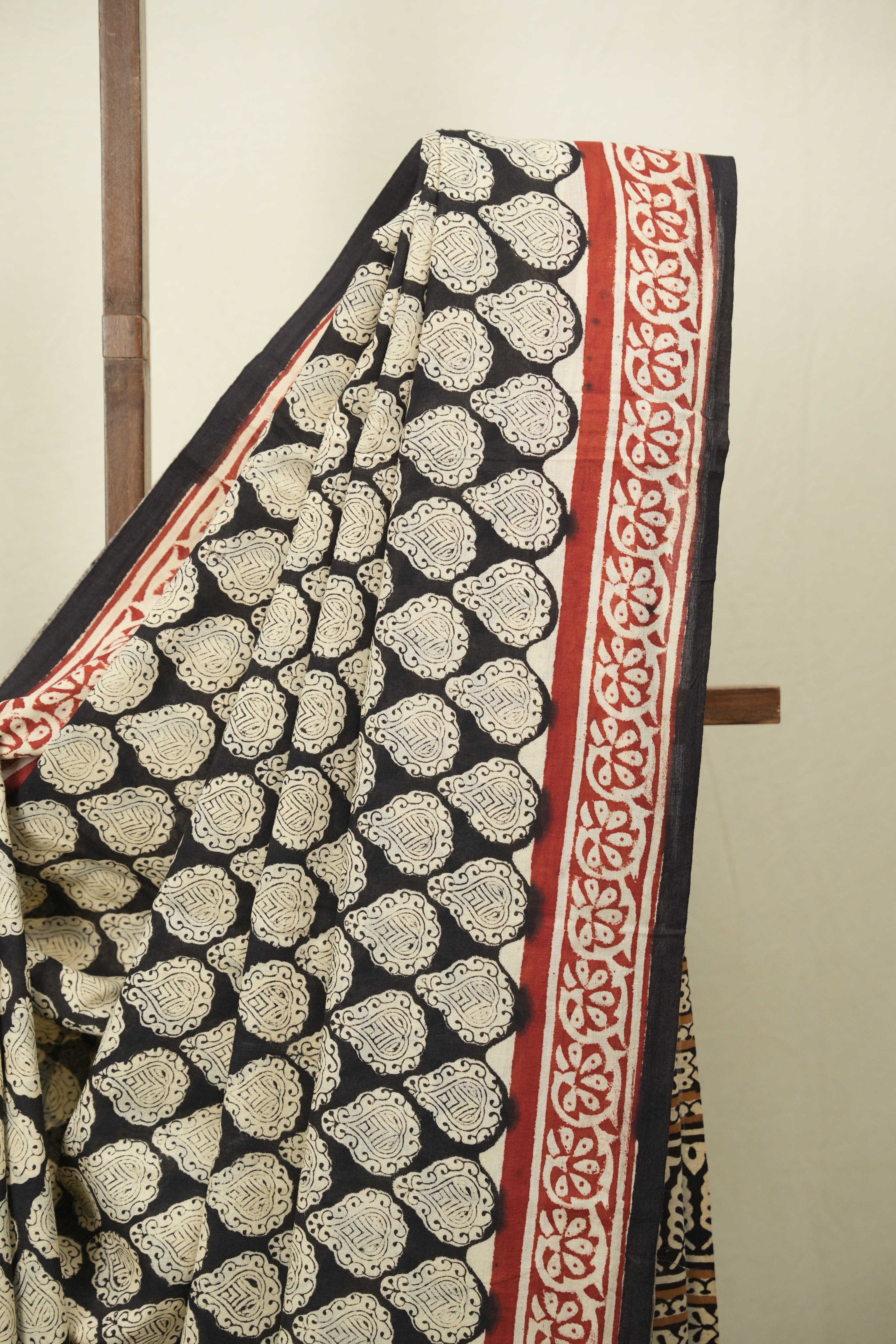 Black HBP Cotton Saree - SRBCS3634