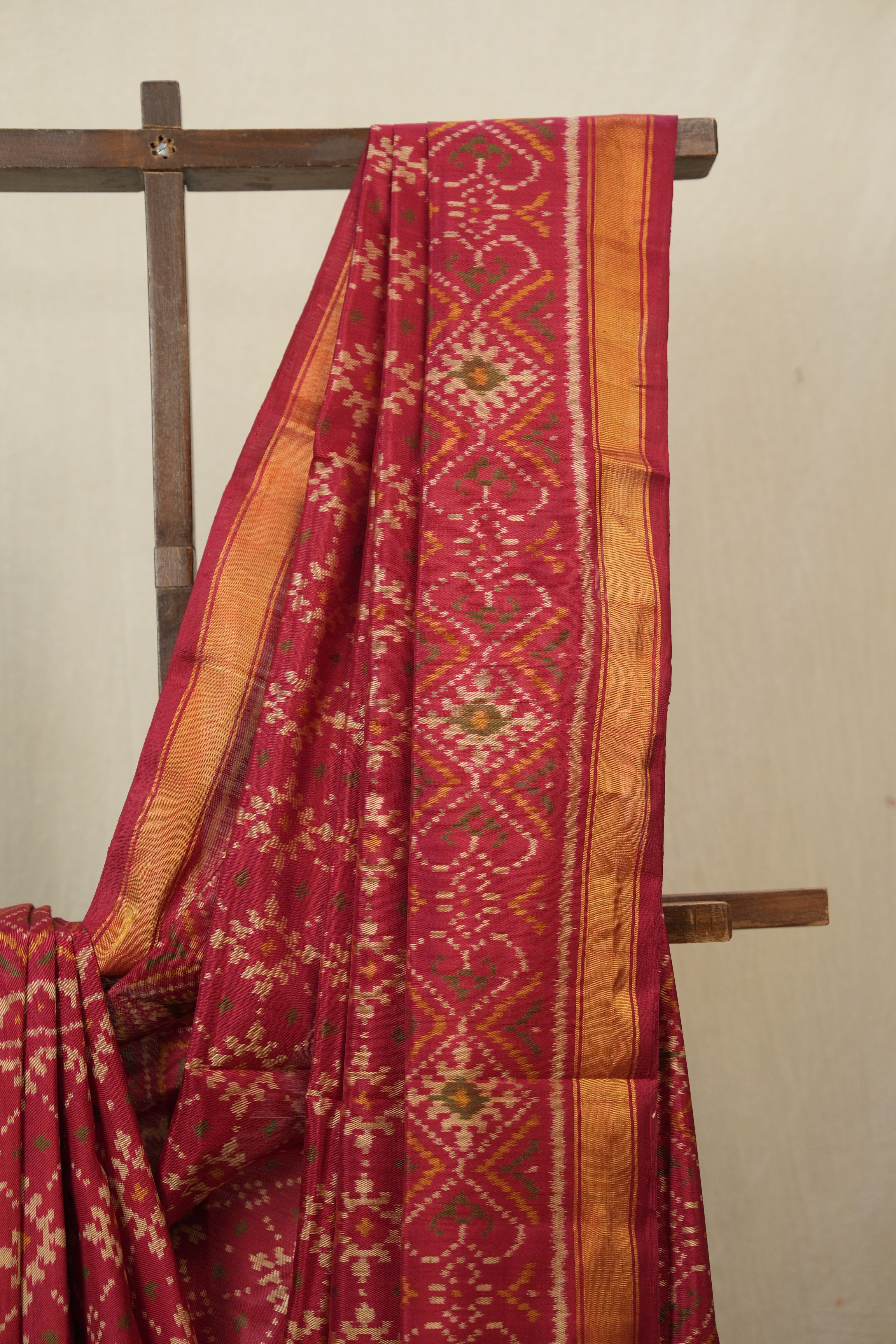 Red Rajkot Patola Silk Saree - SRRRPSS603
