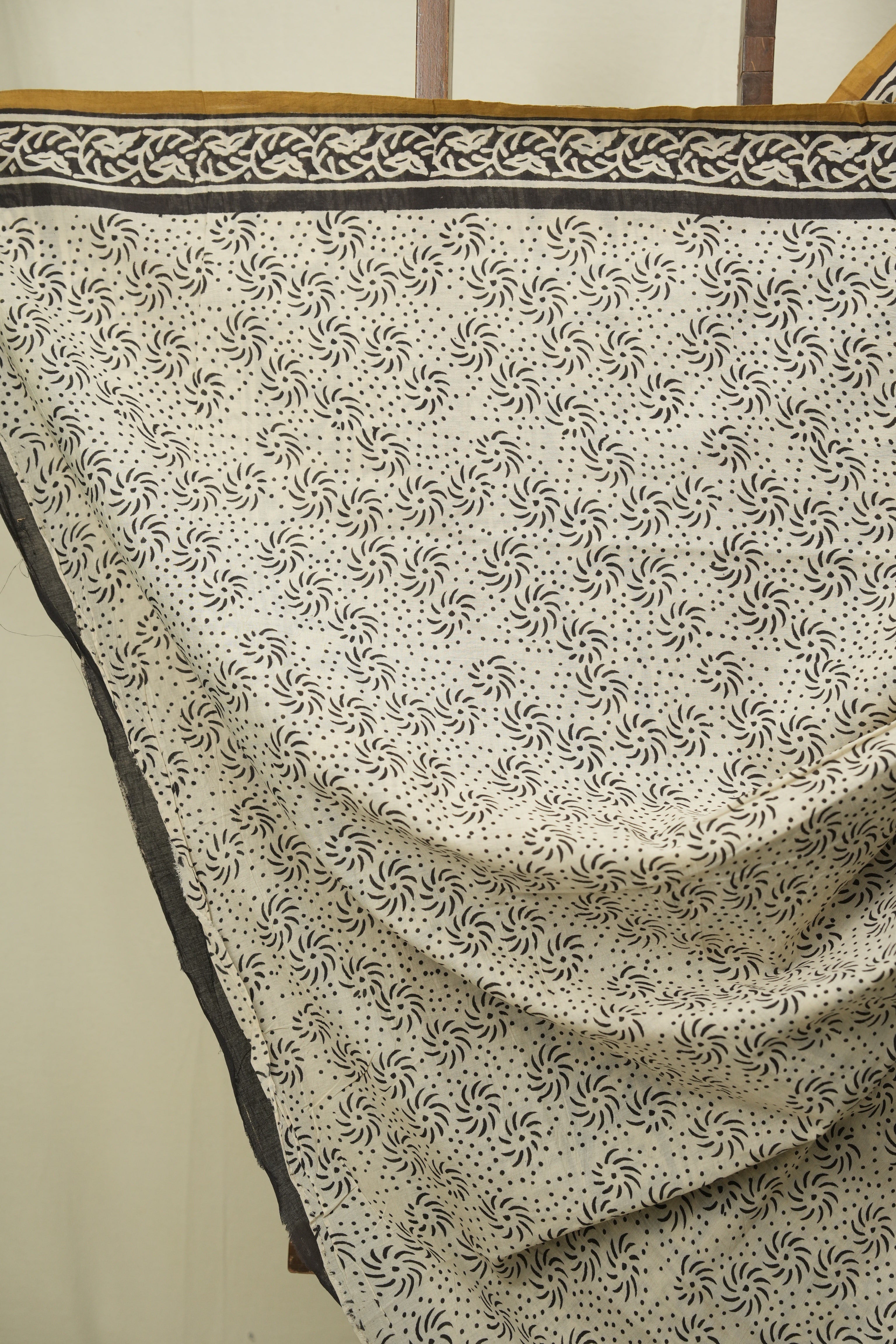 Mustard HBP Cotton Saree - SRMCS3636