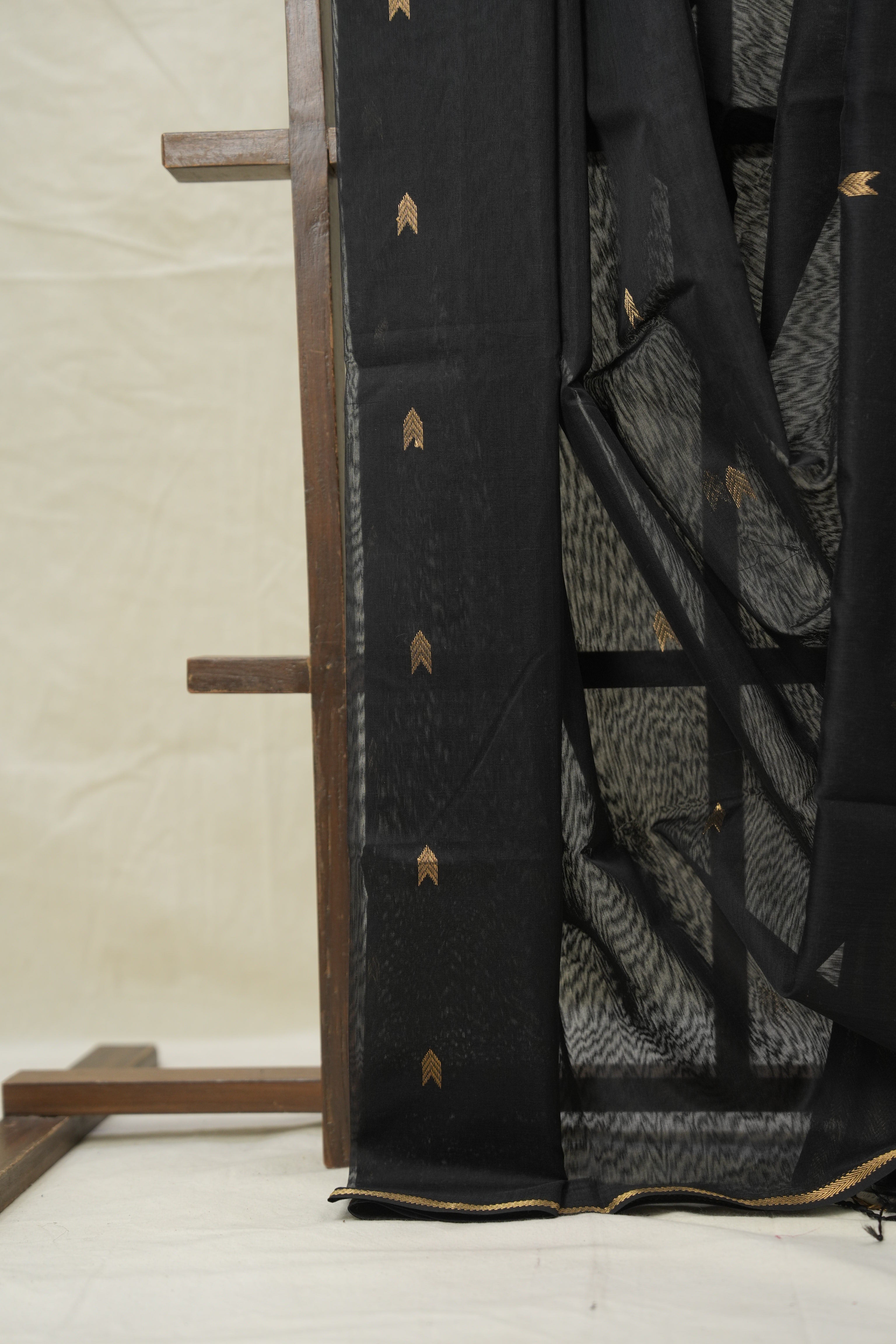 Black Maheshwari Saree - SRBMS989
