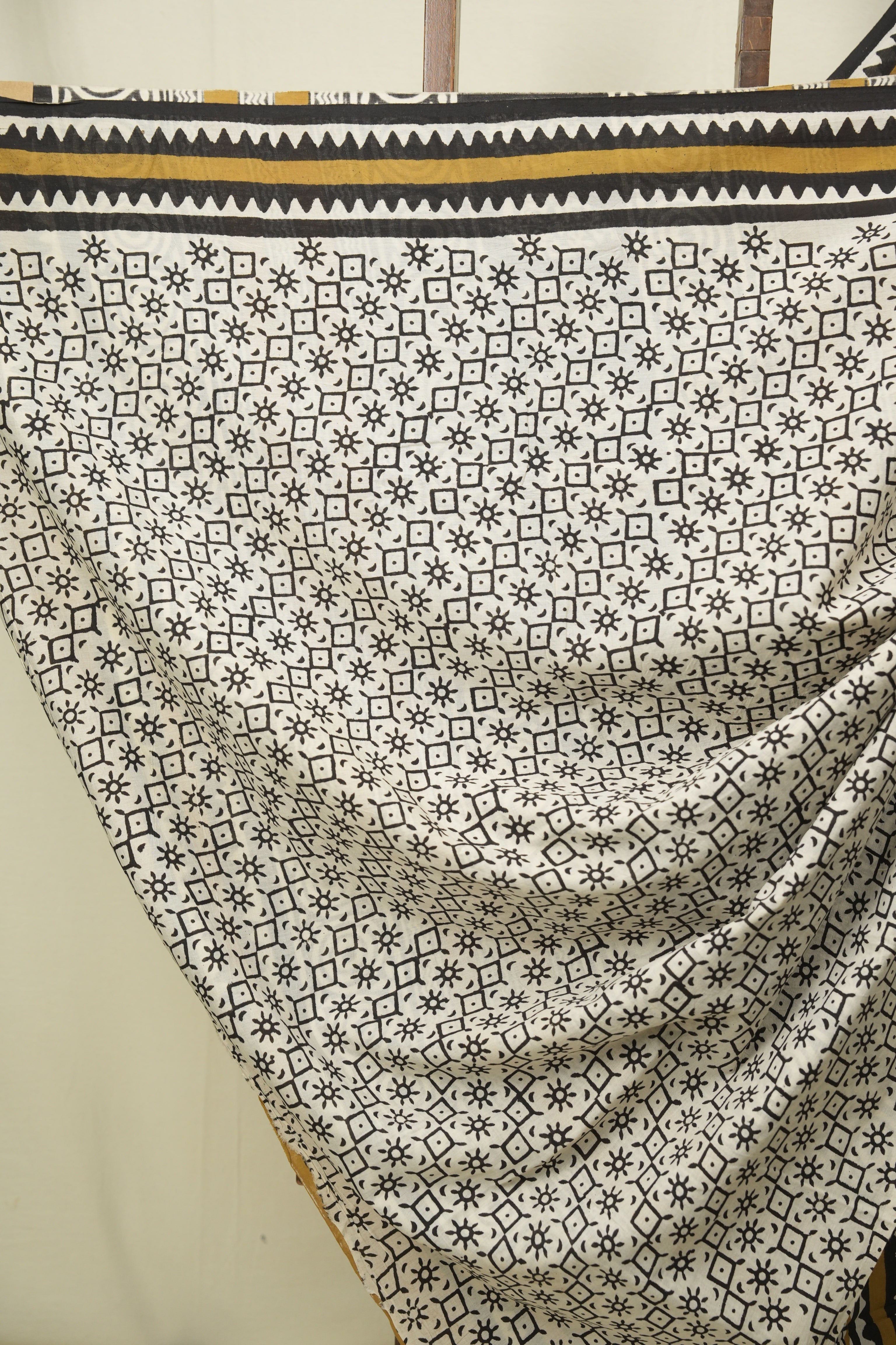 Mustard HBP Cotton Saree - SRMCS3638